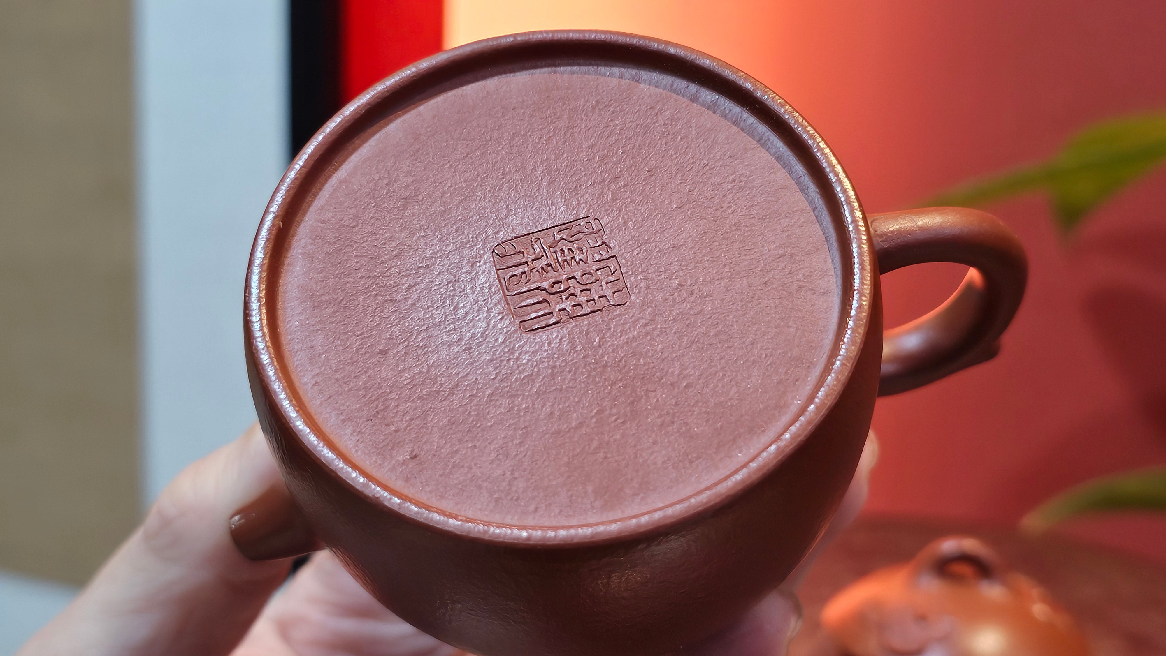 Mini! Qin Quan 秦权, with Oriental Clouds Embellishments 云朵贴花工艺, 111.2ml, Xiao Mei Yao Zhu Ni , by Craftsman Chen Yue Fei 陈跃飞 ~ Congratulations to Mr T.A.! 1131hrs 20th August 2025! Samorin, Slovakia🇸🇰!