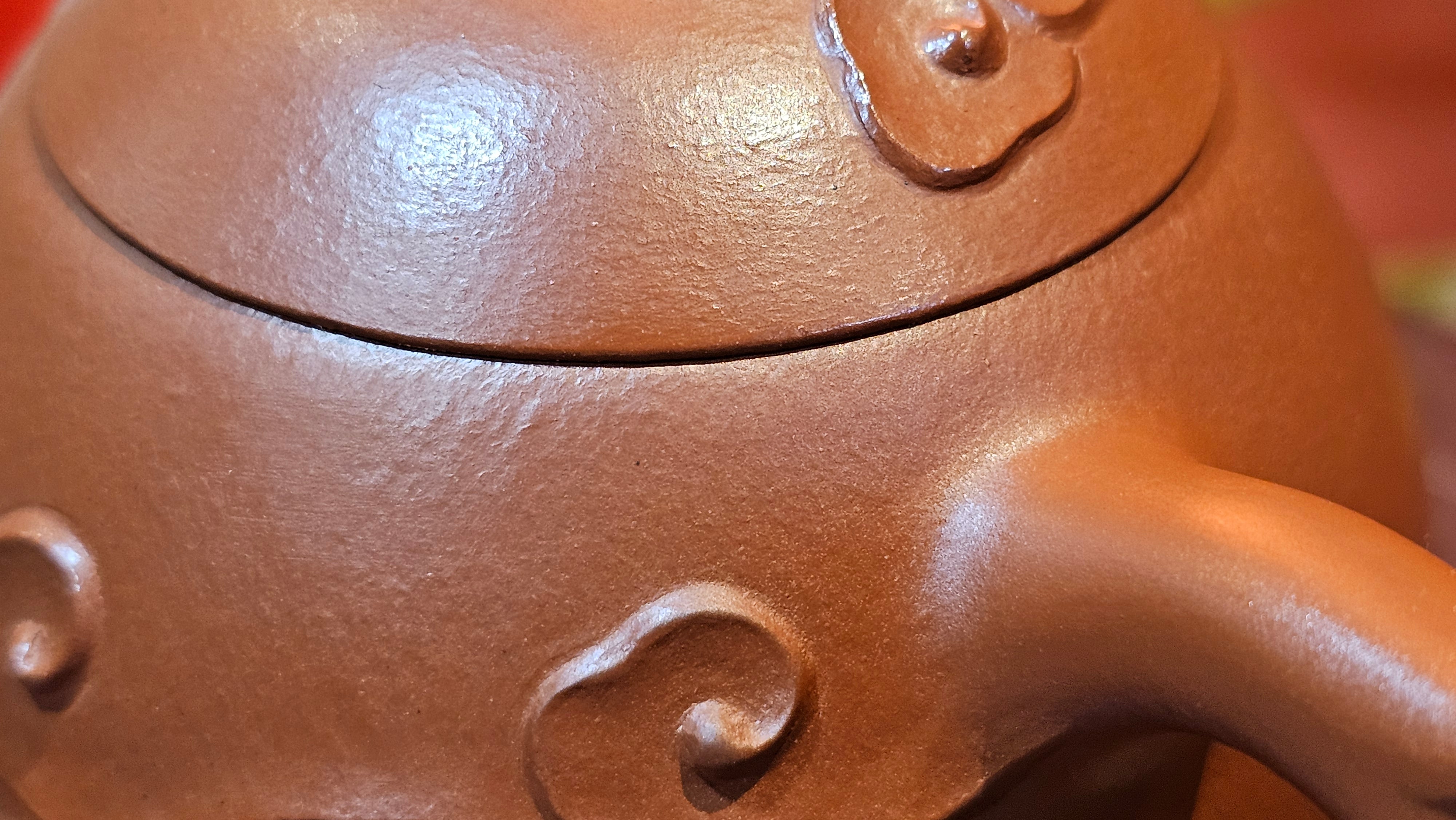 Qin Quan 秦权, with Oriental Clouds Embellishments 云朵贴花工艺, 193.3ml, Xiao Mei Yao Zhu Ni , by Craftsman Chen Yue Fei 陈跃飞 ~!Congratulations to Ms N.C., 0128hrs 22nd August 2025! Los Baños, The Philippines🇵🇭!