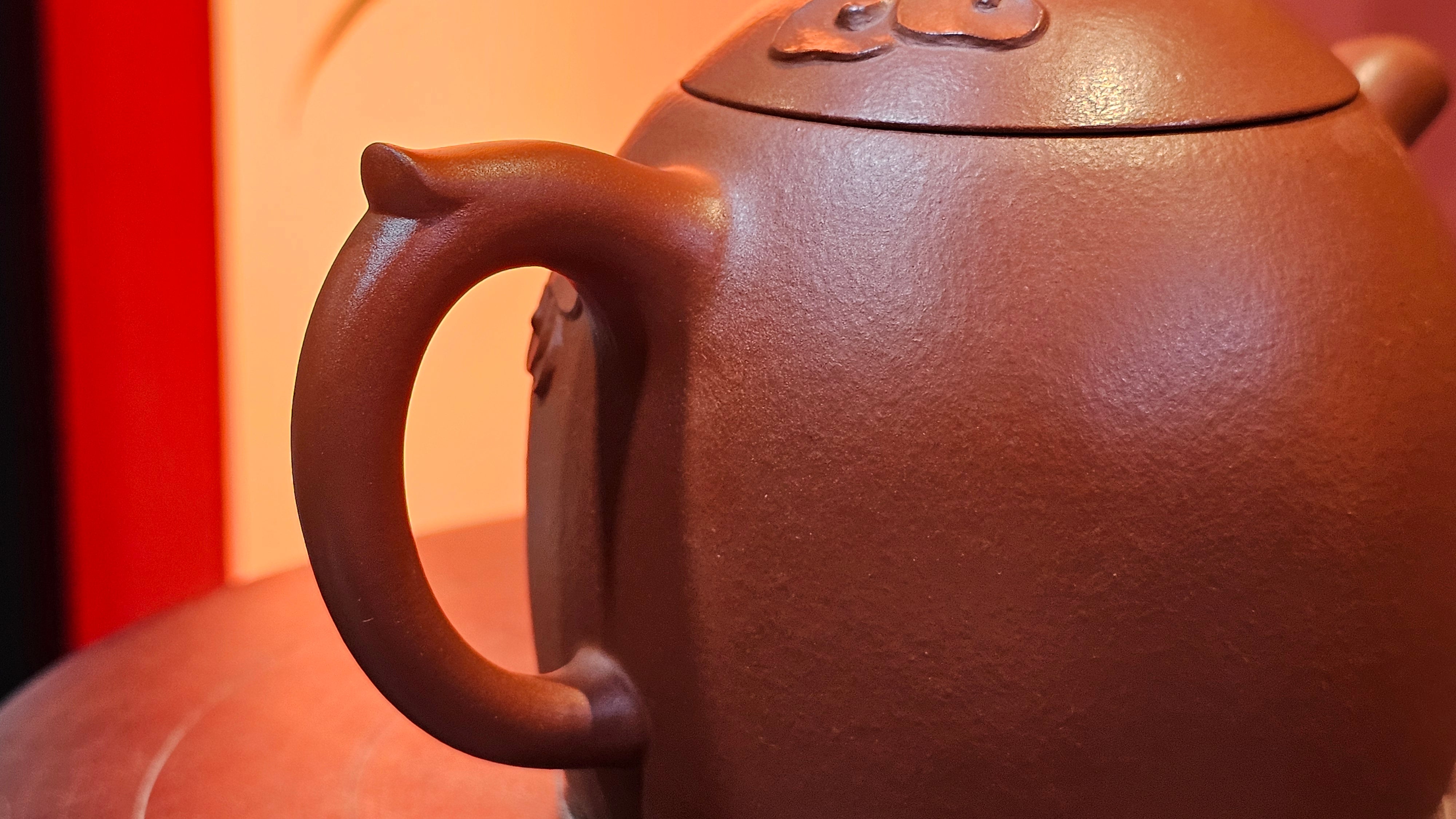 Qin Quan 秦权, with Oriental Clouds Embellishments 云朵贴花工艺, 193.3ml, Xiao Mei Yao Zhu Ni , by Craftsman Chen Yue Fei 陈跃飞 ~!Congratulations to Ms N.C., 0128hrs 22nd August 2025! Los Baños, The Philippines🇵🇭!