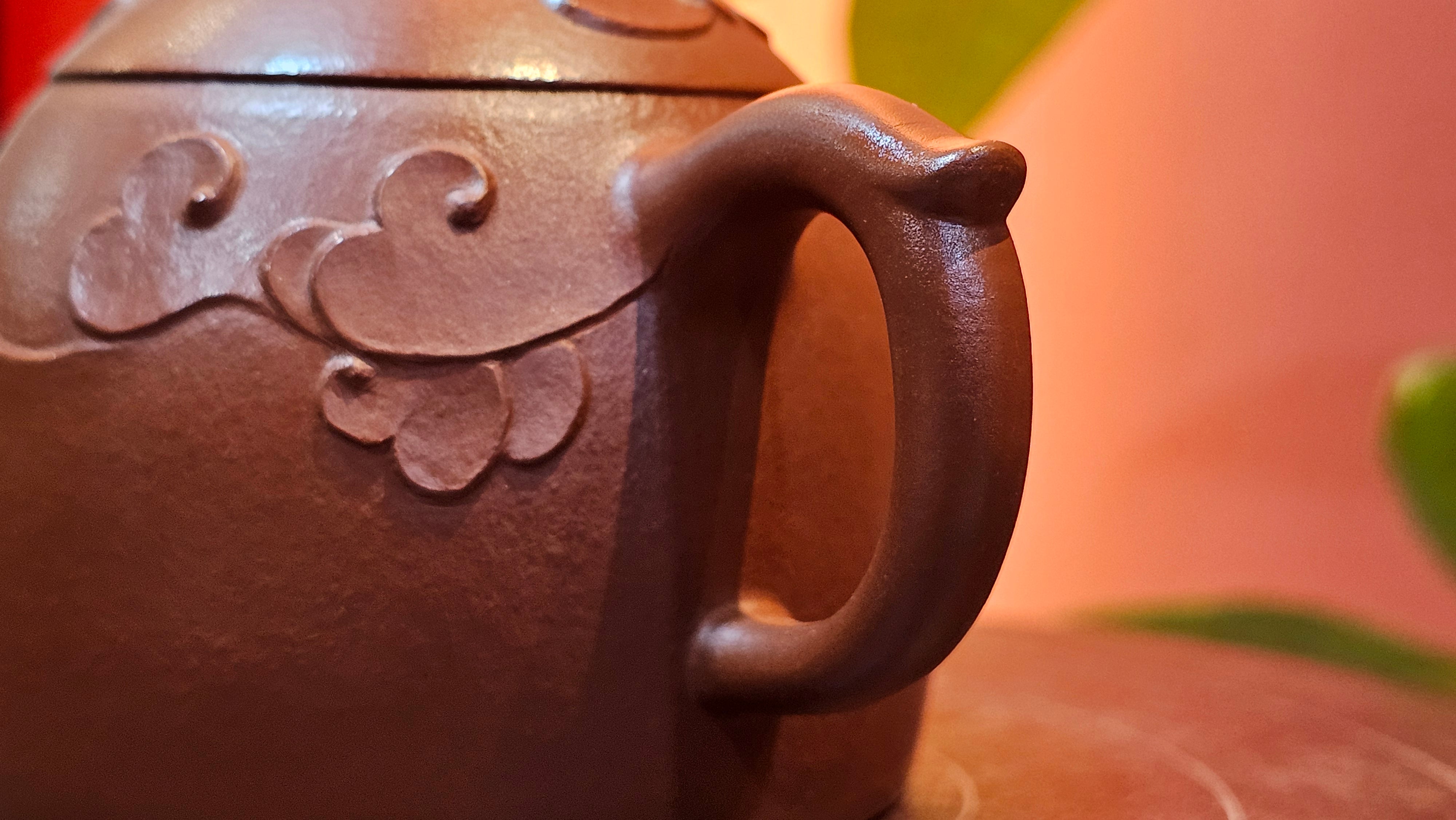 Mini! Qin Quan 秦权, with Oriental Clouds Embellishments 云朵贴花工艺, 111.2ml, Xiao Mei Yao Zhu Ni , by Craftsman Chen Yue Fei 陈跃飞 ~ Congratulations to Mr T.A.! 1131hrs 20th August 2025! Samorin, Slovakia🇸🇰!