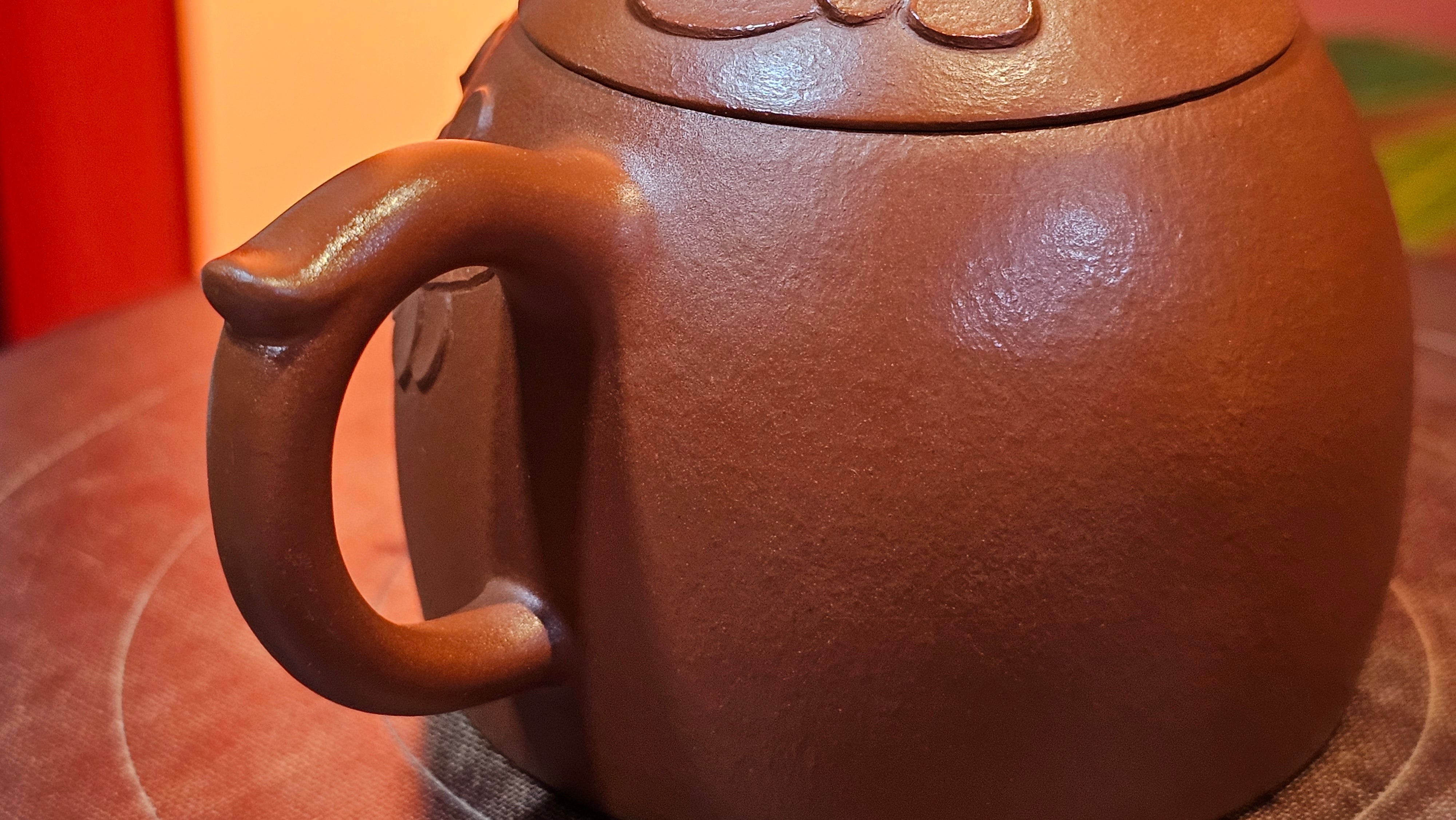 Mini! Qin Quan 秦权, with Oriental Clouds Embellishments 云朵贴花工艺, 111.2ml, Xiao Mei Yao Zhu Ni , by Craftsman Chen Yue Fei 陈跃飞 ~ Congratulations to Mr T.A.! 1131hrs 20th August 2025! Samorin, Slovakia🇸🇰!