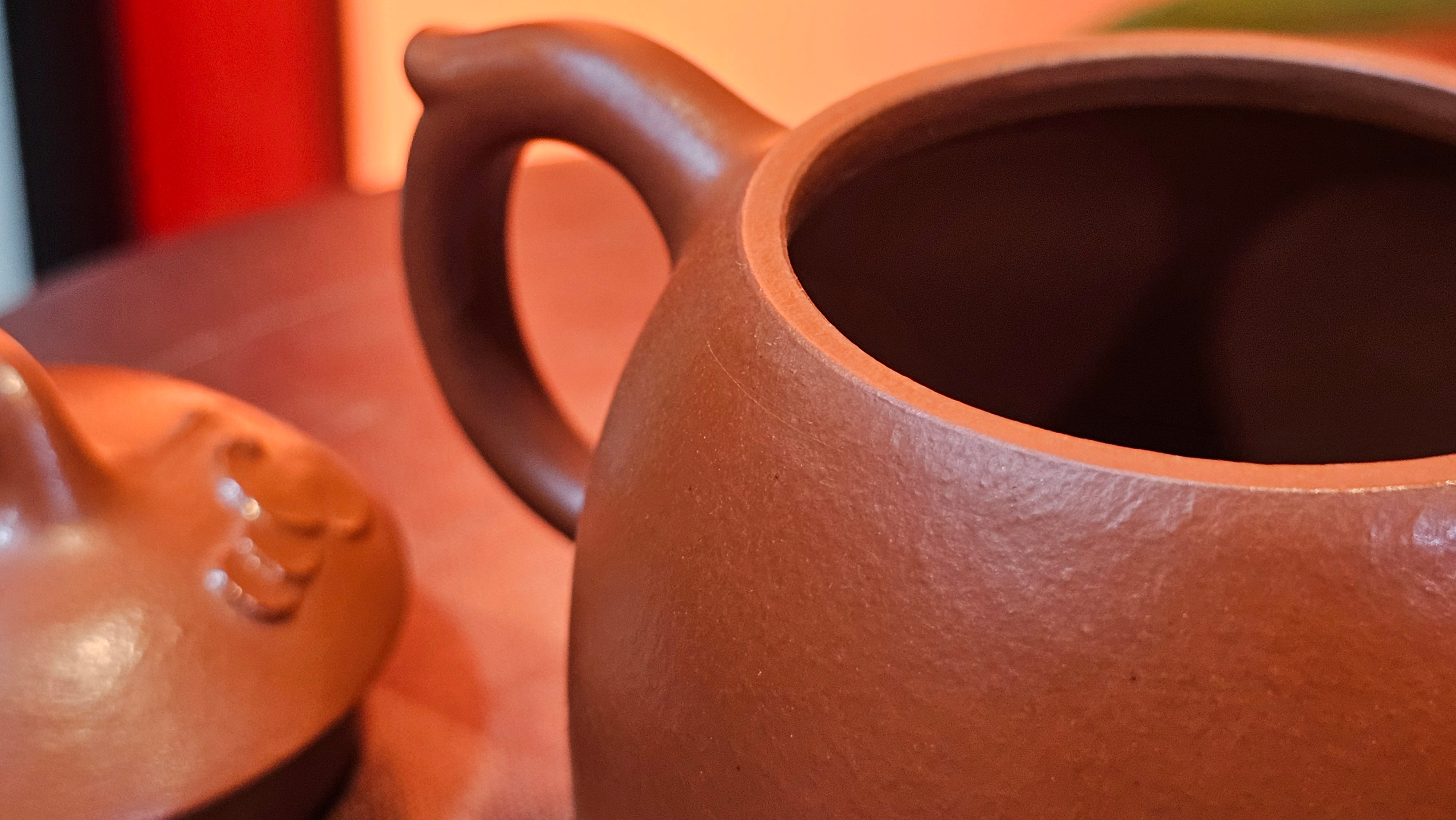 Mini! Qin Quan 秦权, with Oriental Clouds Embellishments 云朵贴花工艺, 111.2ml, Xiao Mei Yao Zhu Ni , by Craftsman Chen Yue Fei 陈跃飞 ~ Congratulations to Mr T.A.! 1131hrs 20th August 2025! Samorin, Slovakia🇸🇰!