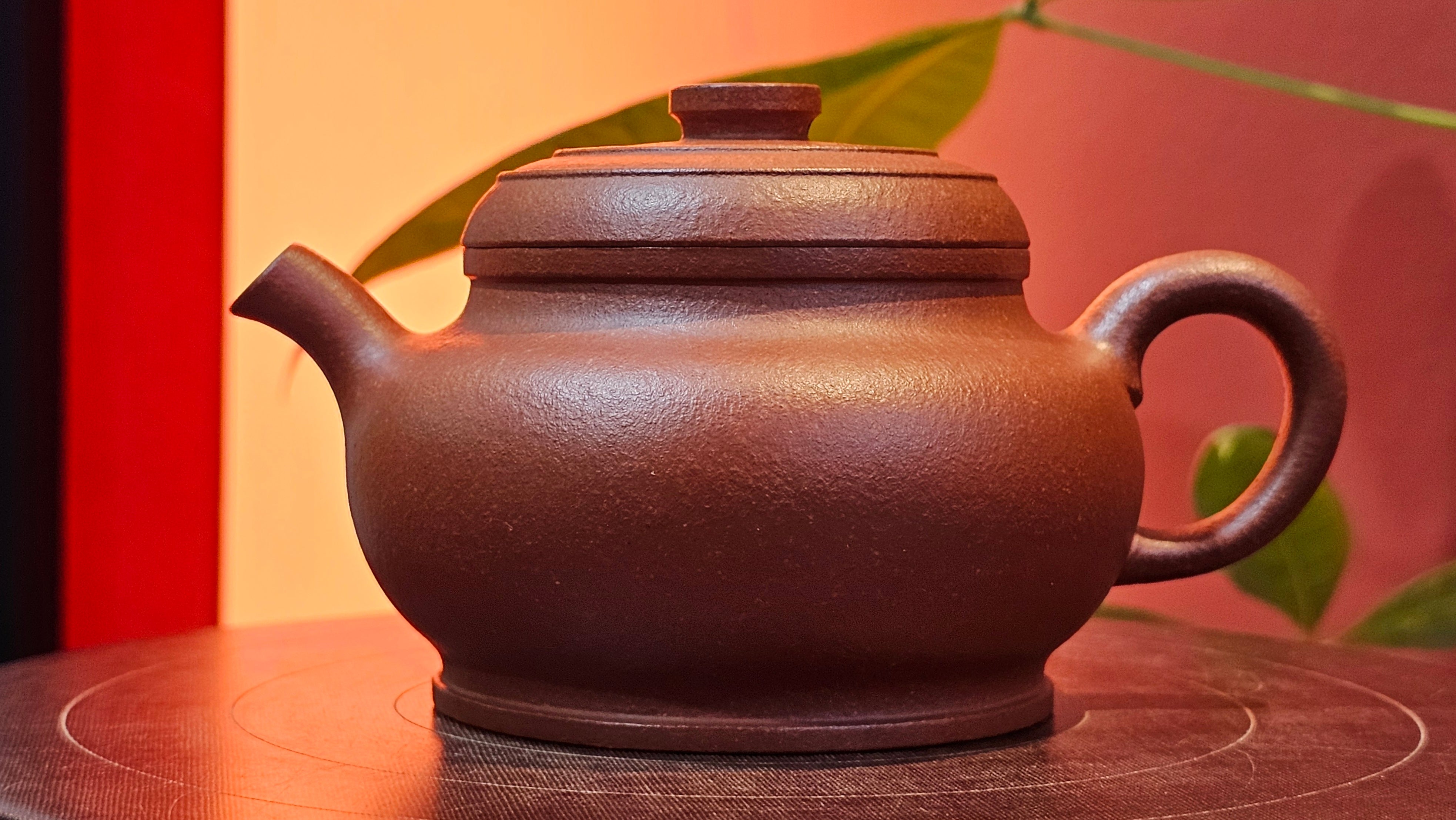 Song Jin Hu《颂金壶》, 156.5ml, Hong Jiang Po Ni 红降坡泥, by Craftsman Chen Gui Zhi 陈桂枝。(Red JiangPoNi rarer than Yellow JiangPoNi, XiaoMeiYao & ZhaoZhuang ZhuNi) ~!Congratulations to Ms A.R.! 0926hrs 19th Sept 2025, Ipswich! U.K.🇬🇧.