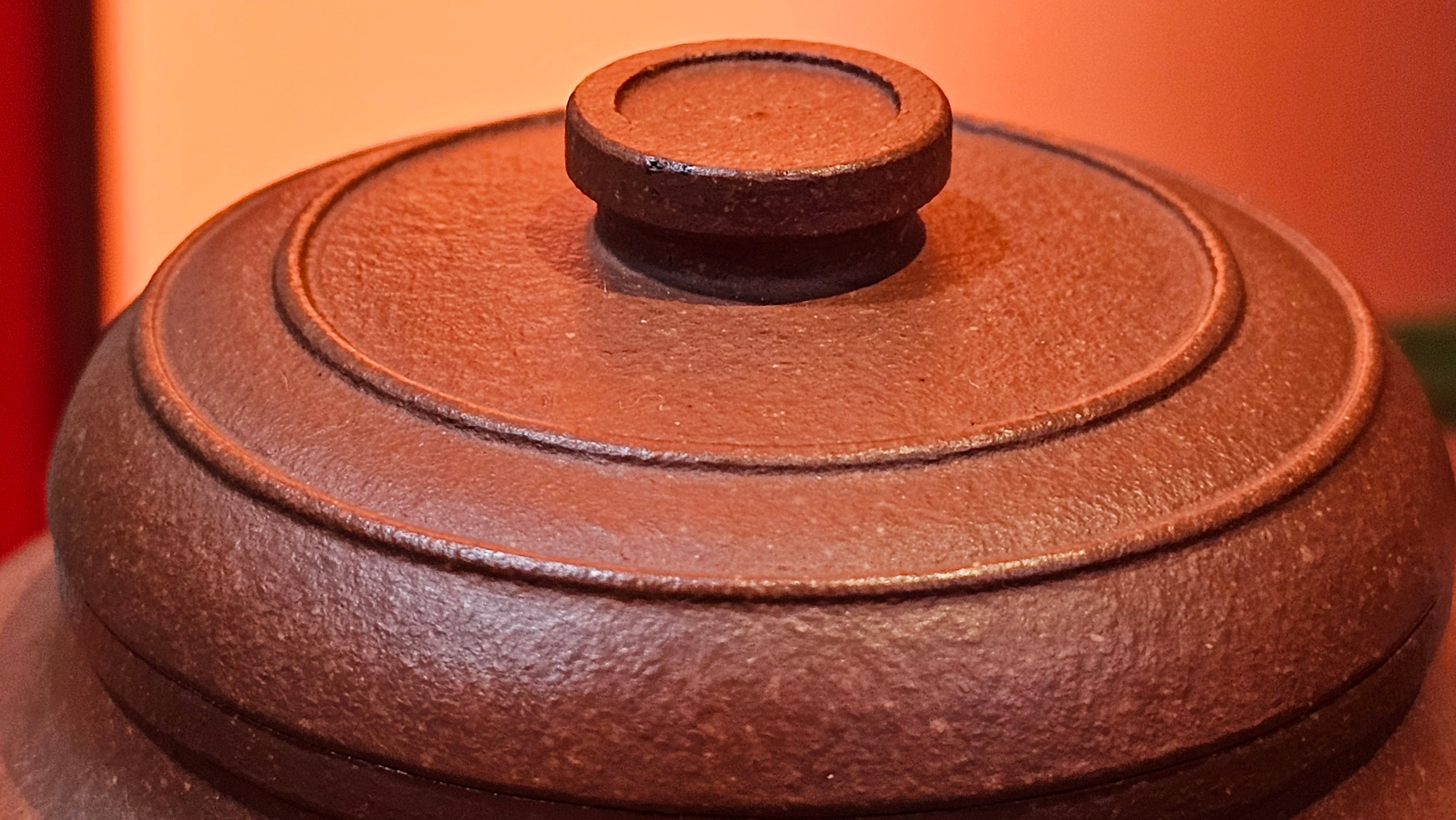 Song Jin Hu《颂金壶》, 156.5ml, Hong Jiang Po Ni 红降坡泥, by Craftsman Chen Gui Zhi 陈桂枝。(Red JiangPoNi rarer than Yellow JiangPoNi, XiaoMeiYao & ZhaoZhuang ZhuNi) ~!Congratulations to Ms A.R.! 0926hrs 19th Sept 2025, Ipswich! U.K.🇬🇧.