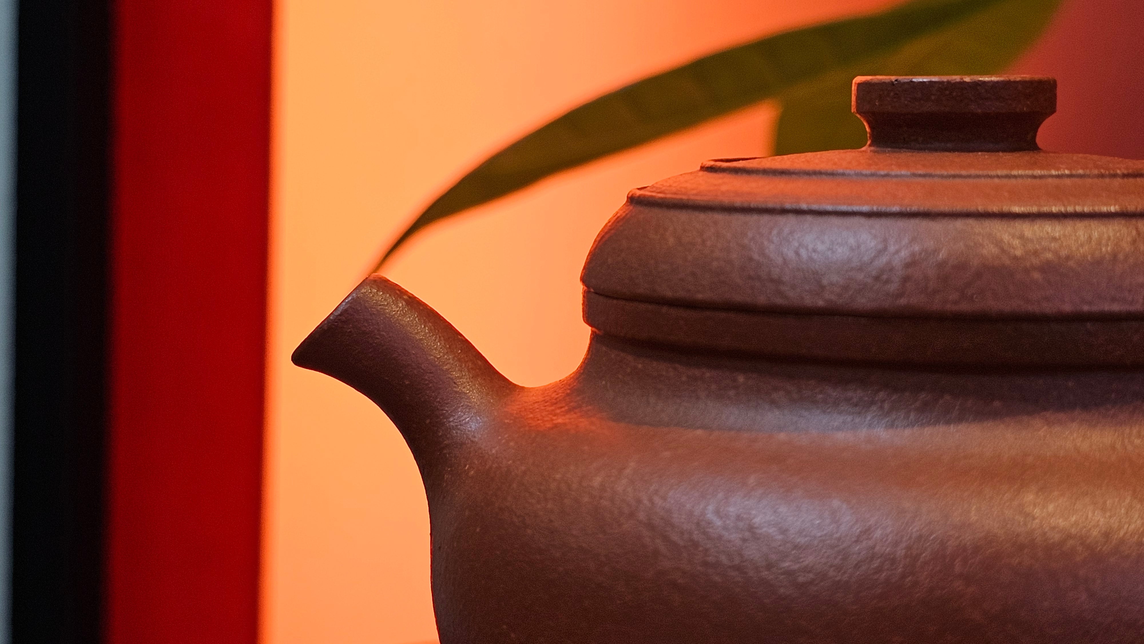 Song Jin Hu《颂金壶》, 156.5ml, Hong Jiang Po Ni 红降坡泥, by Craftsman Chen Gui Zhi 陈桂枝。(Red JiangPoNi rarer than Yellow JiangPoNi, XiaoMeiYao & ZhaoZhuang ZhuNi) ~!Congratulations to Ms A.R.! 0926hrs 19th Sept 2025, Ipswich! U.K.🇬🇧.