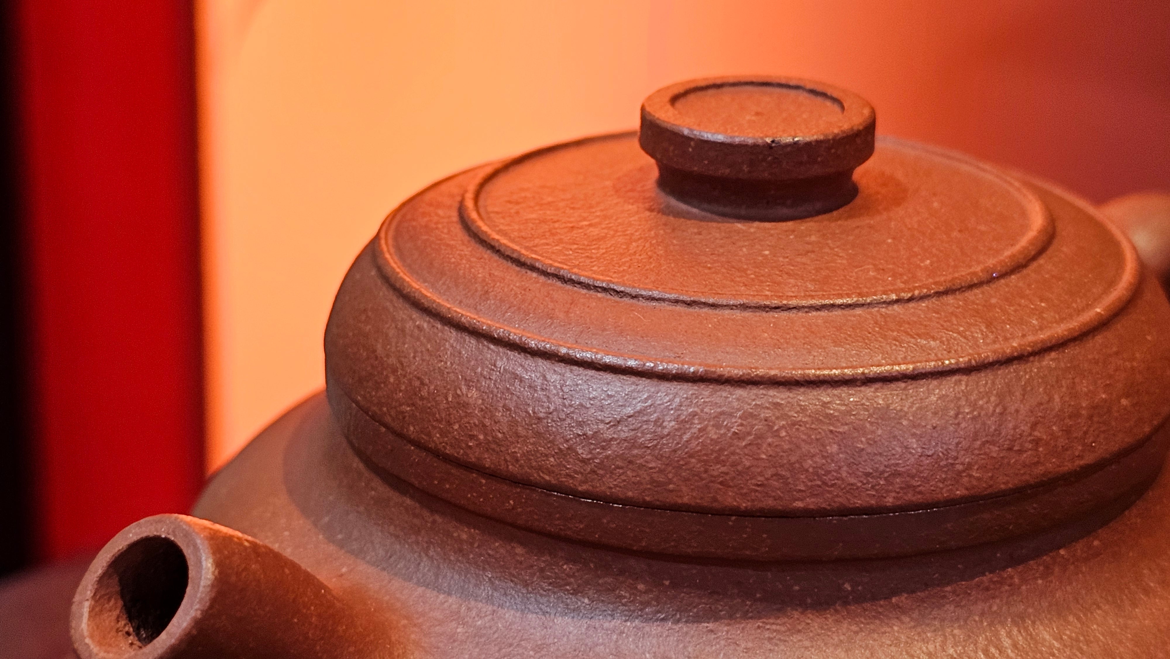 Song Jin Hu《颂金壶》, 156.5ml, Hong Jiang Po Ni 红降坡泥, by Craftsman Chen Gui Zhi 陈桂枝。(Red JiangPoNi rarer than Yellow JiangPoNi, XiaoMeiYao & ZhaoZhuang ZhuNi) ~!Congratulations to Ms A.R.! 0926hrs 19th Sept 2025, Ipswich! U.K.🇬🇧.