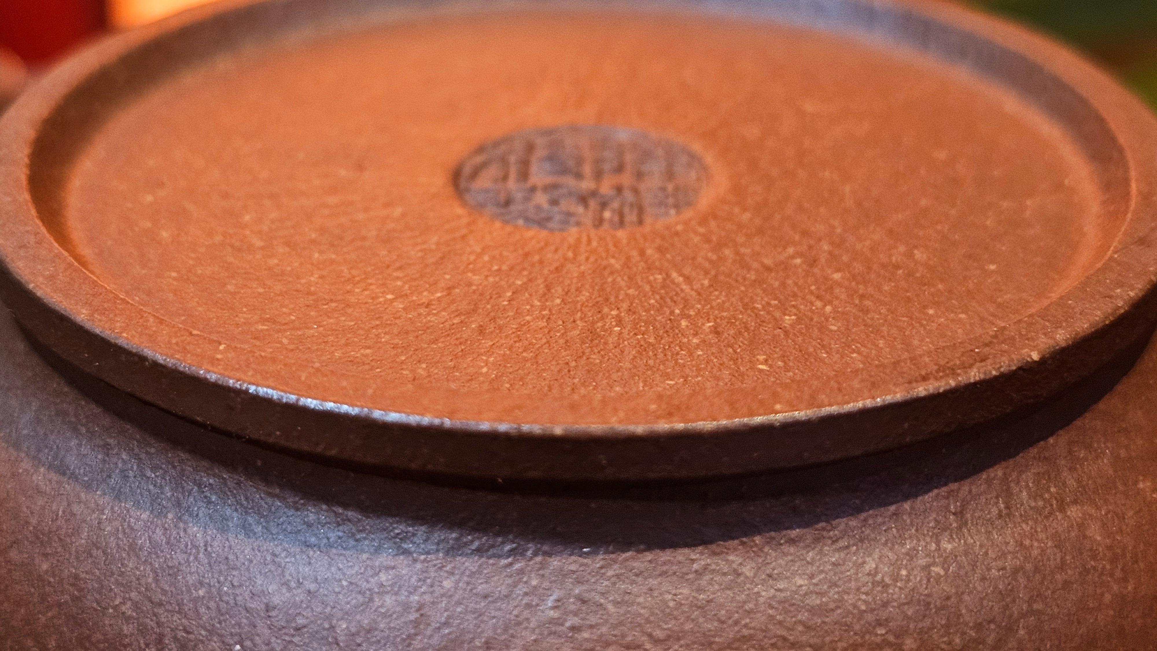 Song Jin Hu《颂金壶》, 156.5ml, Hong Jiang Po Ni 红降坡泥, by Craftsman Chen Gui Zhi 陈桂枝。(Red JiangPoNi rarer than Yellow JiangPoNi, XiaoMeiYao & ZhaoZhuang ZhuNi) ~!Congratulations to Ms A.R.! 0926hrs 19th Sept 2025, Ipswich! U.K.🇬🇧.