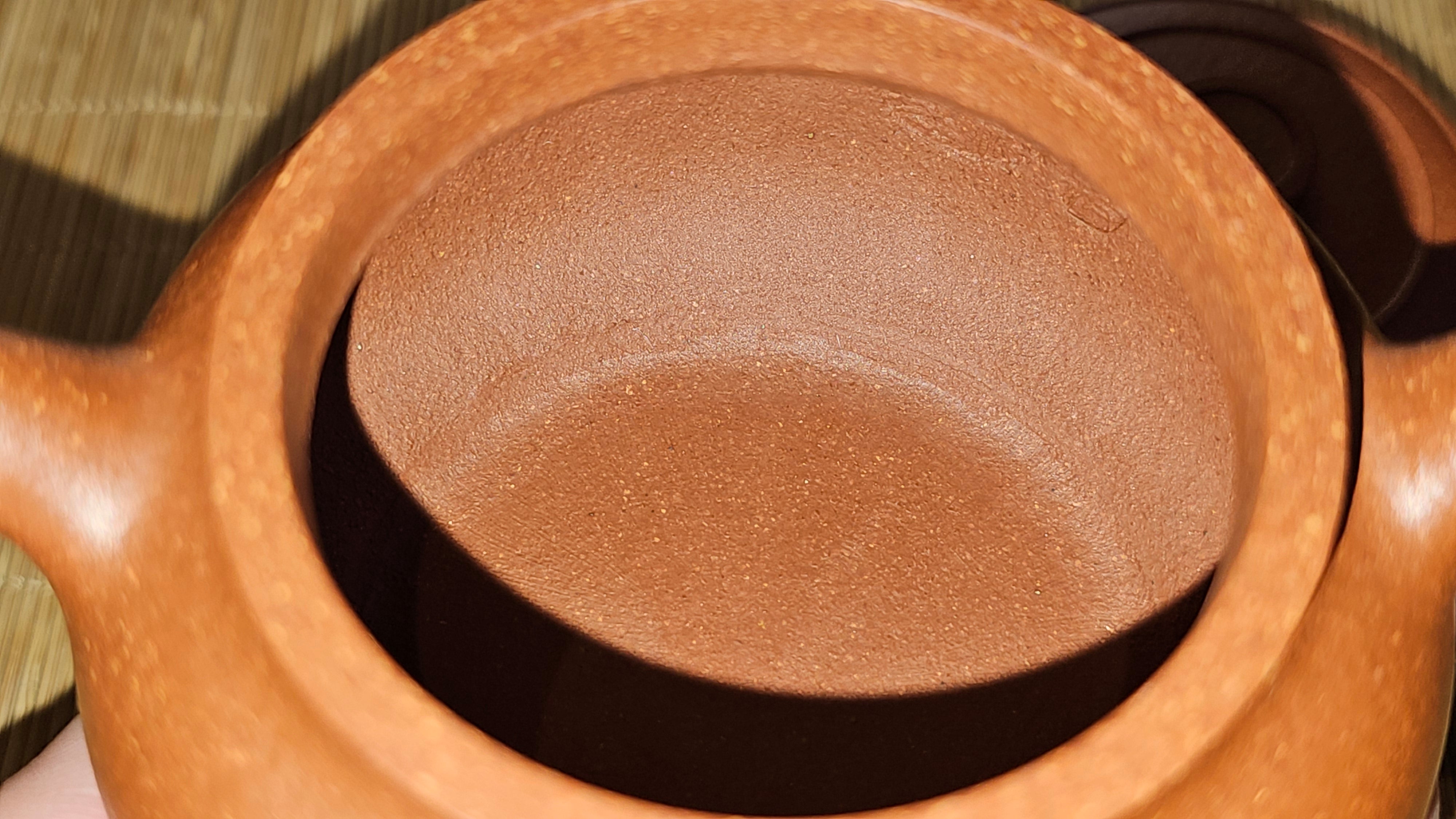 Song Jin Hu《颂金壶》, 156.5ml, Hong Jiang Po Ni 红降坡泥, by Craftsman Chen Gui Zhi 陈桂枝。(Red JiangPoNi rarer than Yellow JiangPoNi, XiaoMeiYao & ZhaoZhuang ZhuNi) ~!Congratulations to Ms A.R.! 0926hrs 19th Sept 2025, Ipswich! U.K.🇬🇧.