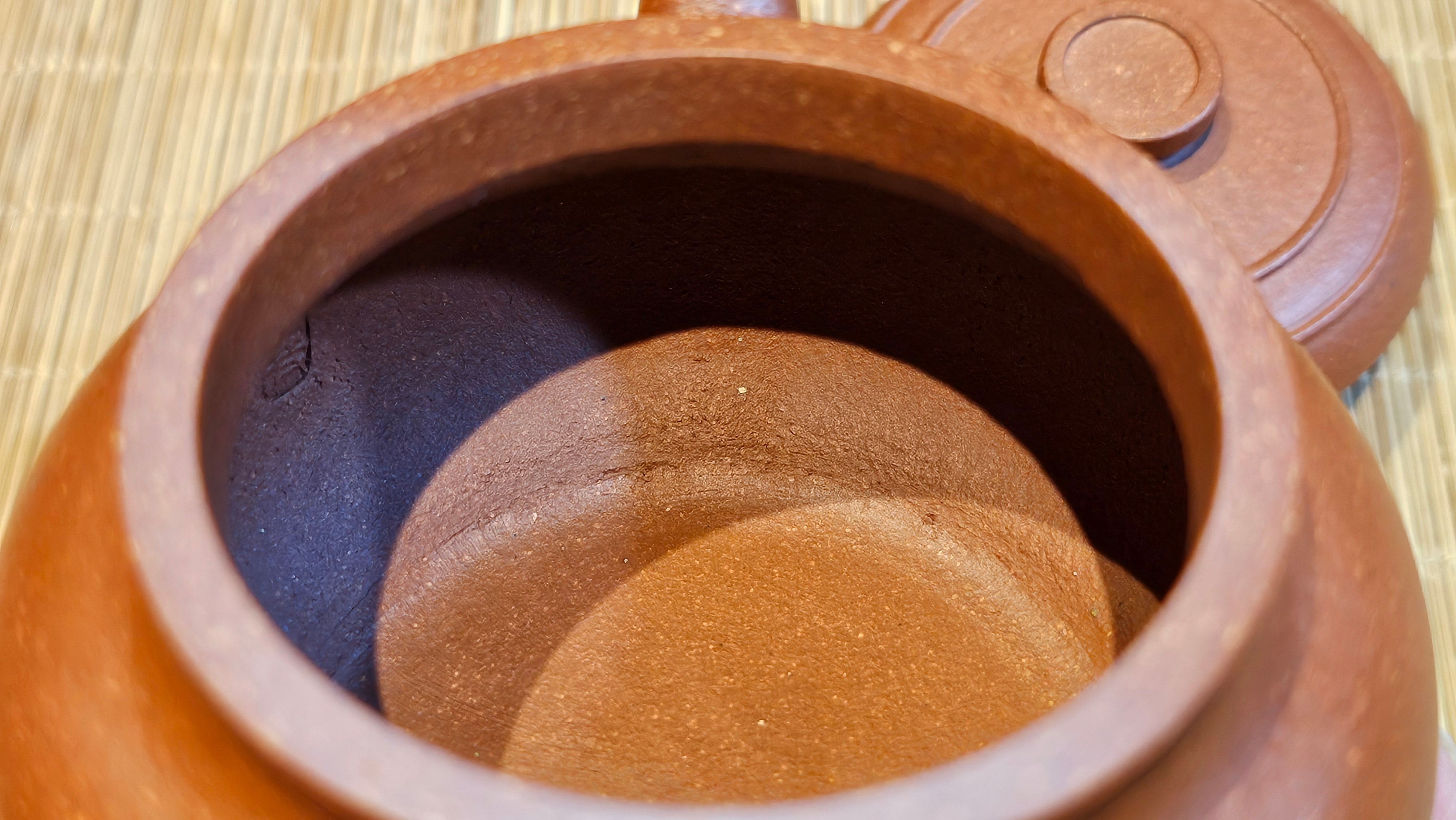 Song Jin Hu《颂金壶》, 156.5ml, Hong Jiang Po Ni 红降坡泥, by Craftsman Chen Gui Zhi 陈桂枝。(Red JiangPoNi rarer than Yellow JiangPoNi, XiaoMeiYao & ZhaoZhuang ZhuNi) ~!Congratulations to Ms A.R.! 0926hrs 19th Sept 2025, Ipswich! U.K.🇬🇧.