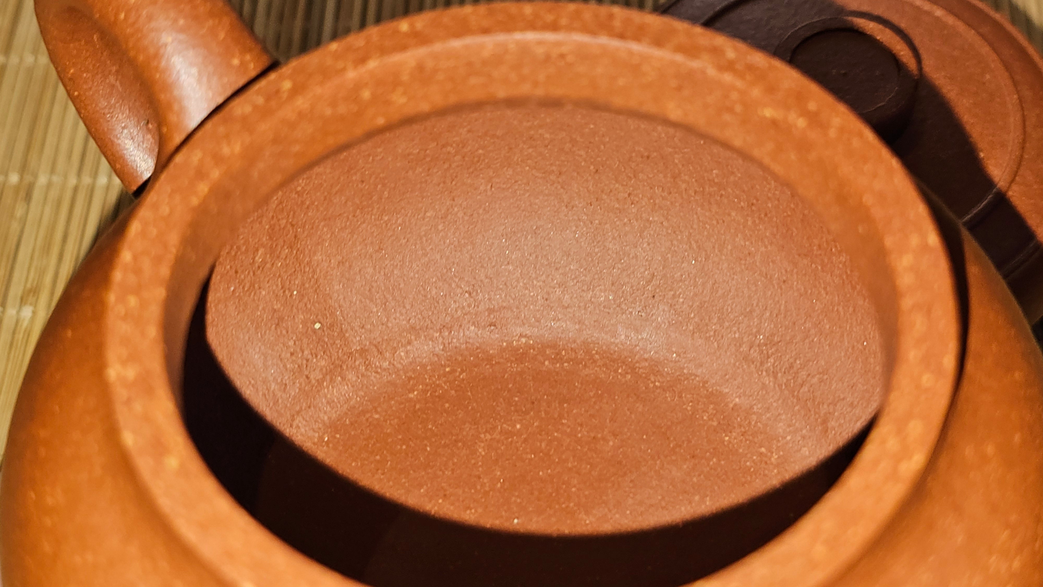 Song Jin Hu《颂金壶》, 156.5ml, Hong Jiang Po Ni 红降坡泥, by Craftsman Chen Gui Zhi 陈桂枝。(Red JiangPoNi rarer than Yellow JiangPoNi, XiaoMeiYao & ZhaoZhuang ZhuNi) ~!Congratulations to Ms A.R.! 0926hrs 19th Sept 2025, Ipswich! U.K.🇬🇧.