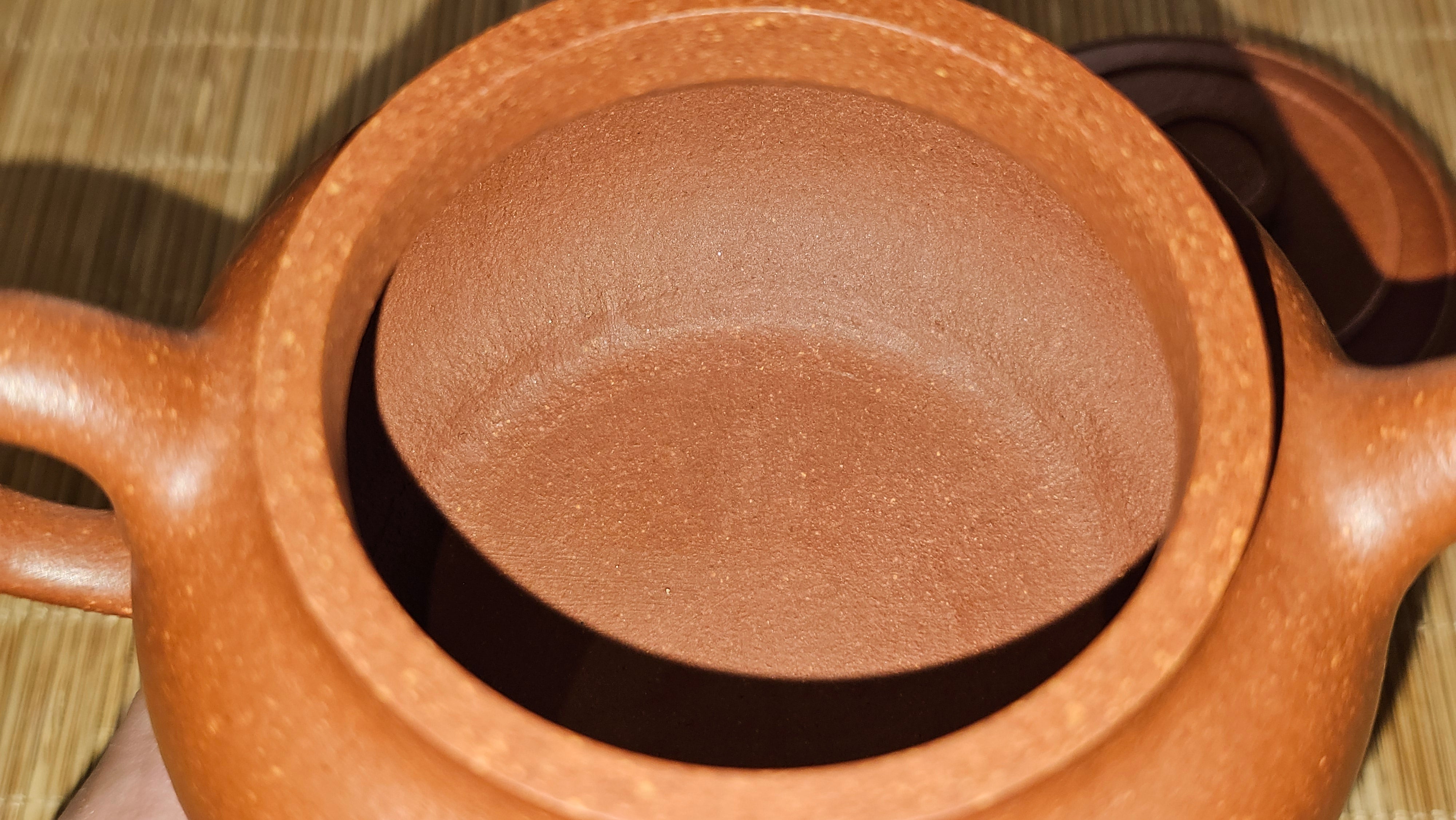 Song Jin Hu《颂金壶》, 156.5ml, Hong Jiang Po Ni 红降坡泥, by Craftsman Chen Gui Zhi 陈桂枝。(Red JiangPoNi rarer than Yellow JiangPoNi, XiaoMeiYao & ZhaoZhuang ZhuNi) ~!Congratulations to Ms A.R.! 0926hrs 19th Sept 2025, Ipswich! U.K.🇬🇧.