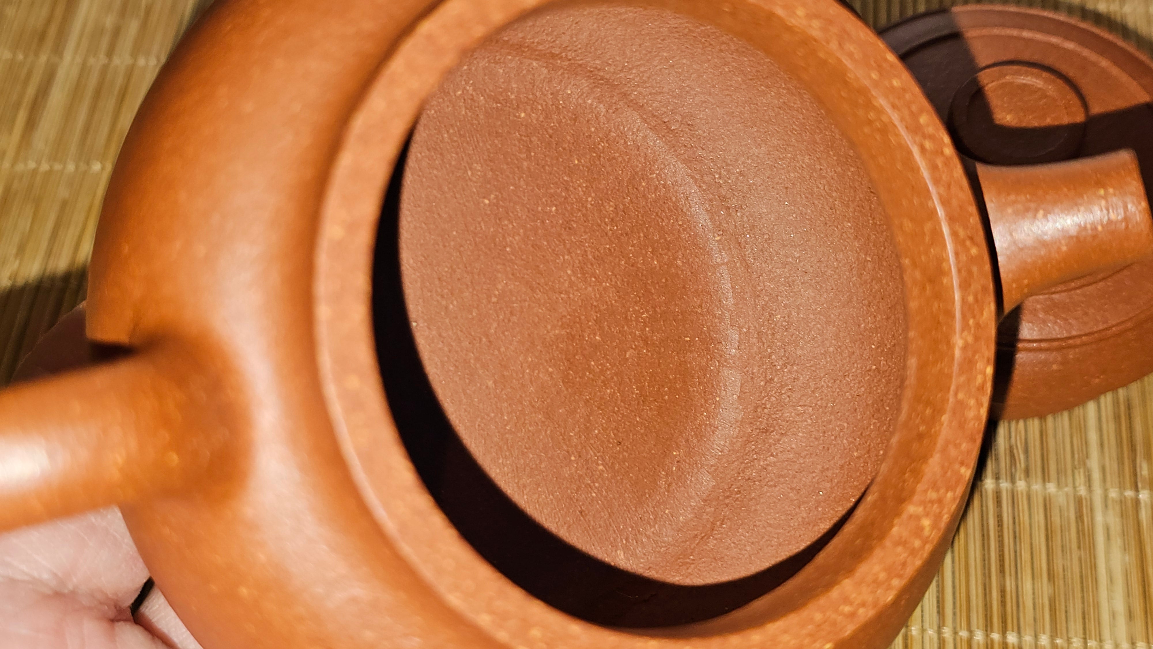 Song Jin Hu《颂金壶》, 156.5ml, Hong Jiang Po Ni 红降坡泥, by Craftsman Chen Gui Zhi 陈桂枝。(Red JiangPoNi rarer than Yellow JiangPoNi, XiaoMeiYao & ZhaoZhuang ZhuNi) ~!Congratulations to Ms A.R.! 0926hrs 19th Sept 2025, Ipswich! U.K.🇬🇧.