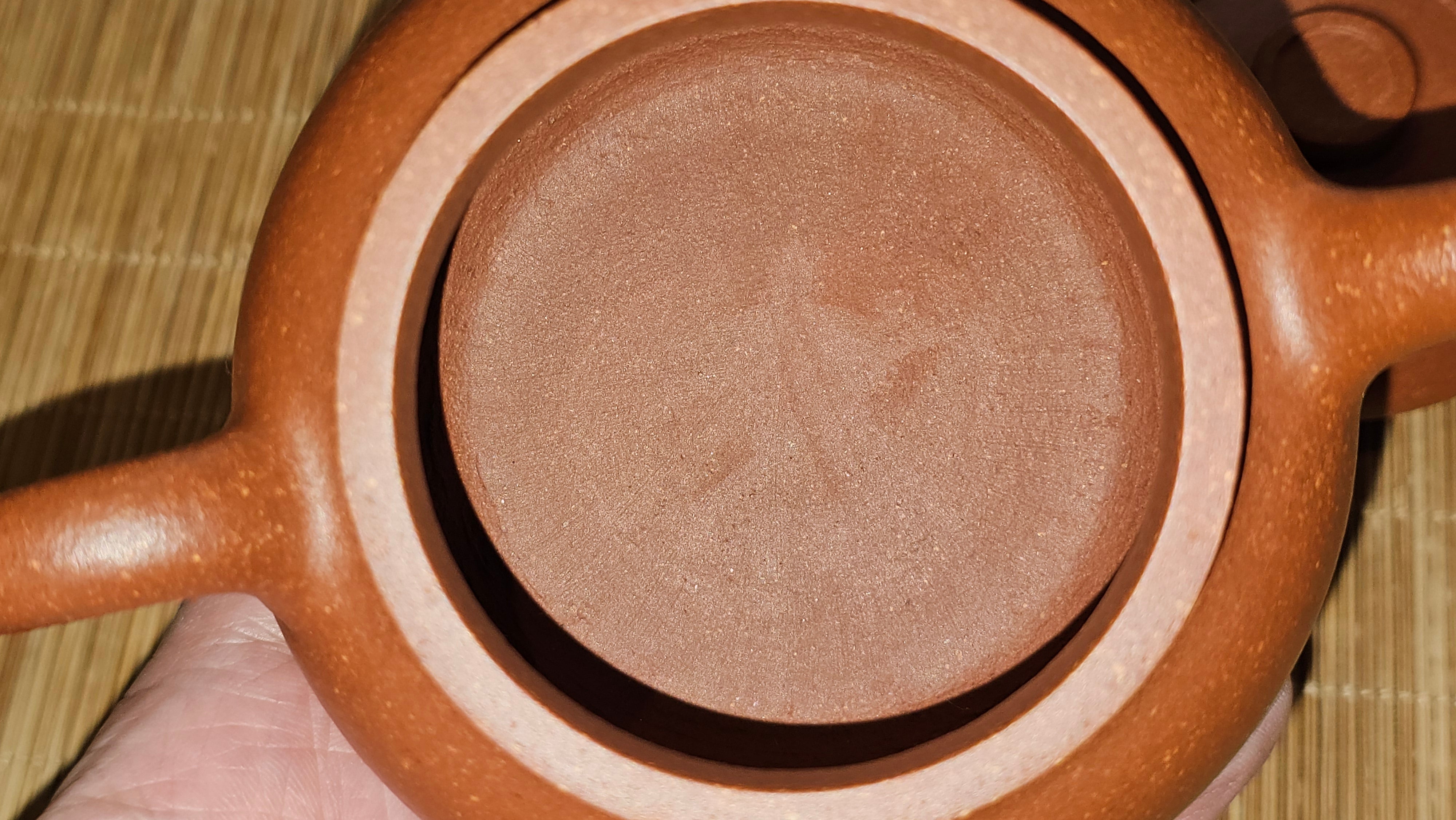 Song Jin Hu《颂金壶》, 156.5ml, Hong Jiang Po Ni 红降坡泥, by Craftsman Chen Gui Zhi 陈桂枝。(Red JiangPoNi rarer than Yellow JiangPoNi, XiaoMeiYao & ZhaoZhuang ZhuNi) ~!Congratulations to Ms A.R.! 0926hrs 19th Sept 2025, Ipswich! U.K.🇬🇧.