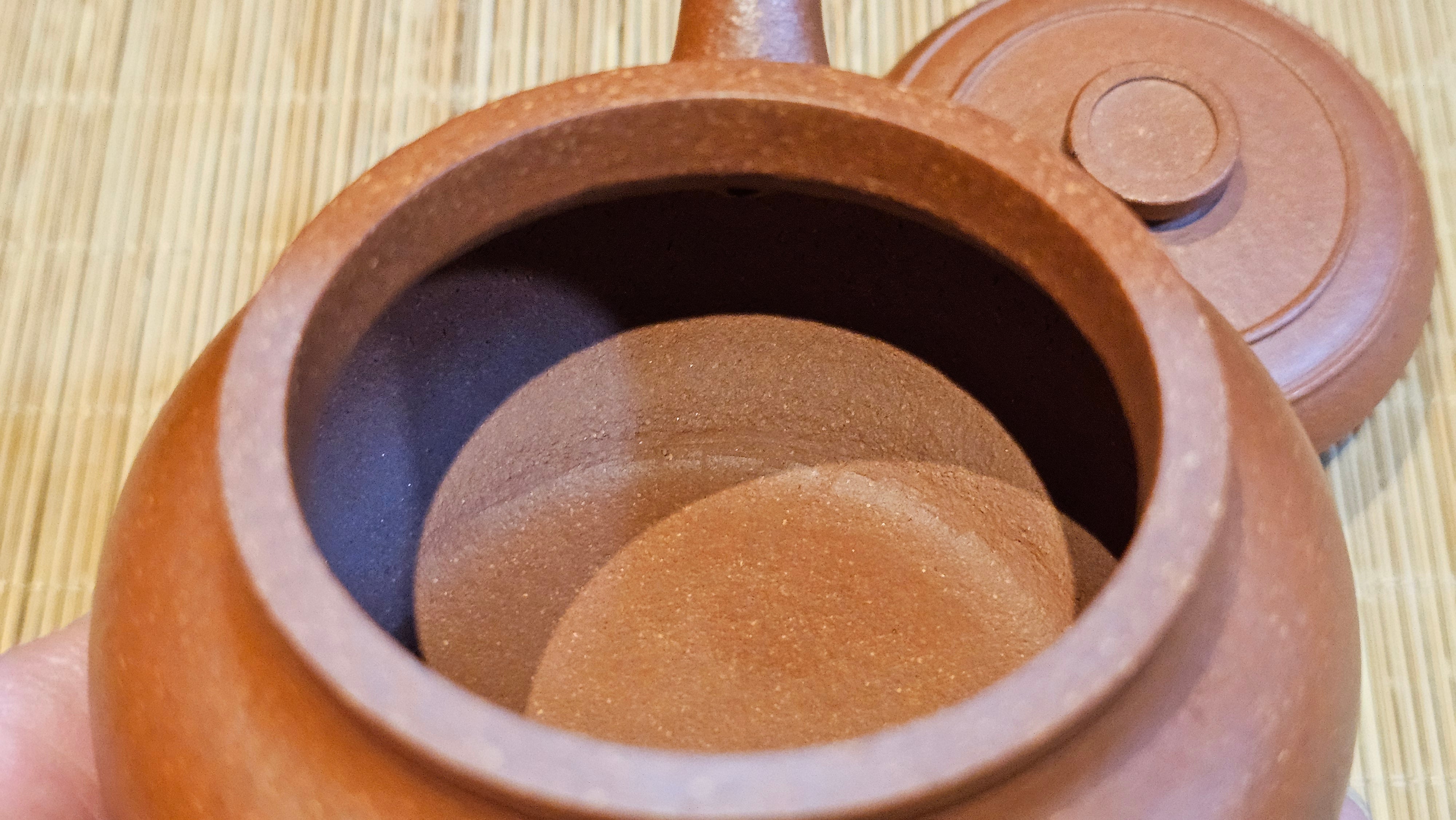 Song Jin Hu《颂金壶》, 156.5ml, Hong Jiang Po Ni 红降坡泥, by Craftsman Chen Gui Zhi 陈桂枝。(Red JiangPoNi rarer than Yellow JiangPoNi, XiaoMeiYao & ZhaoZhuang ZhuNi) ~!Congratulations to Ms A.R.! 0926hrs 19th Sept 2025, Ipswich! U.K.🇬🇧.