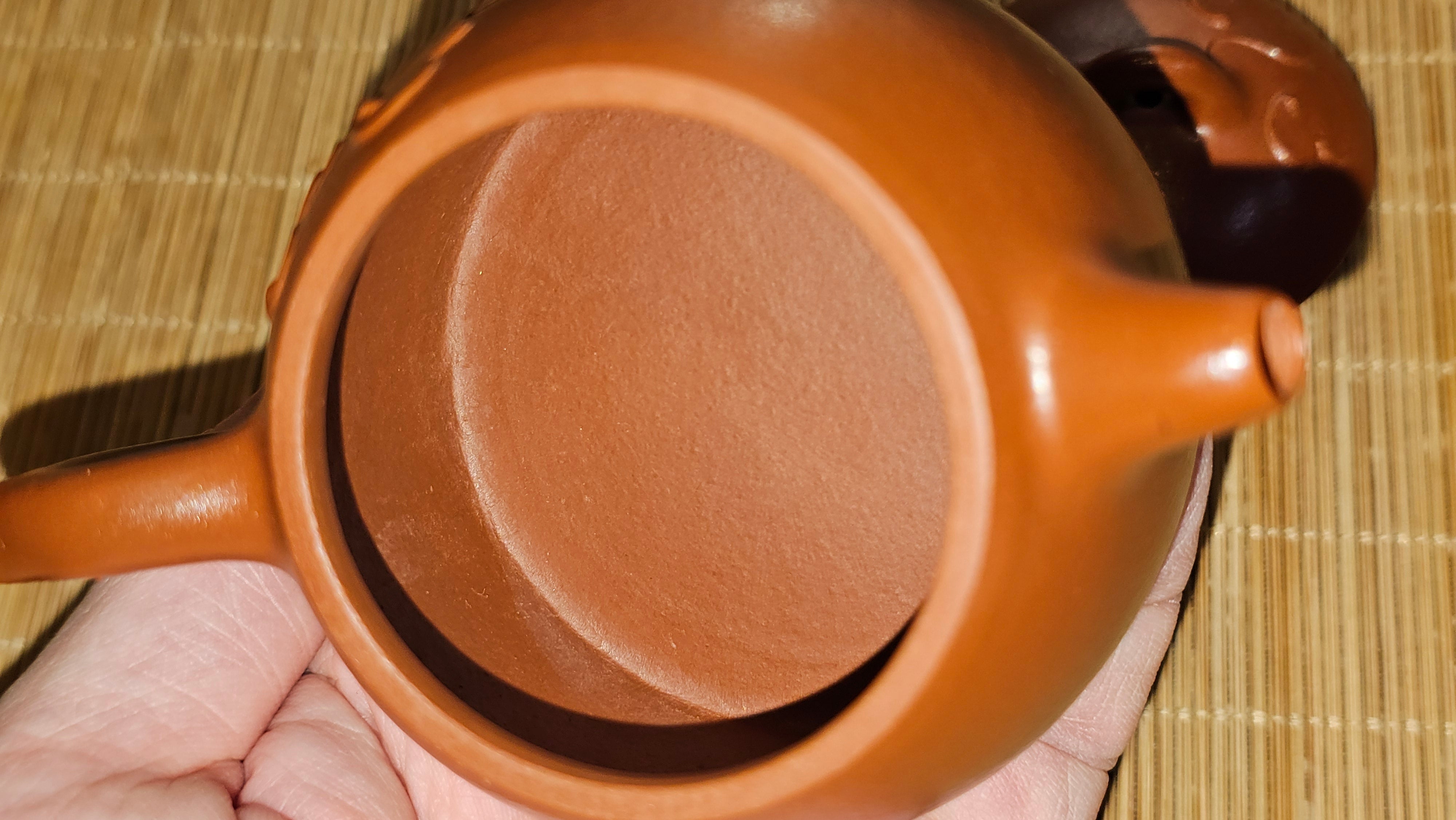 Mini! Qin Quan 秦权, with Oriental Clouds Embellishments 云朵贴花工艺, 111.2ml, Xiao Mei Yao Zhu Ni , by Craftsman Chen Yue Fei 陈跃飞 ~ Congratulations to Mr T.A.! 1131hrs 20th August 2025! Samorin, Slovakia🇸🇰!