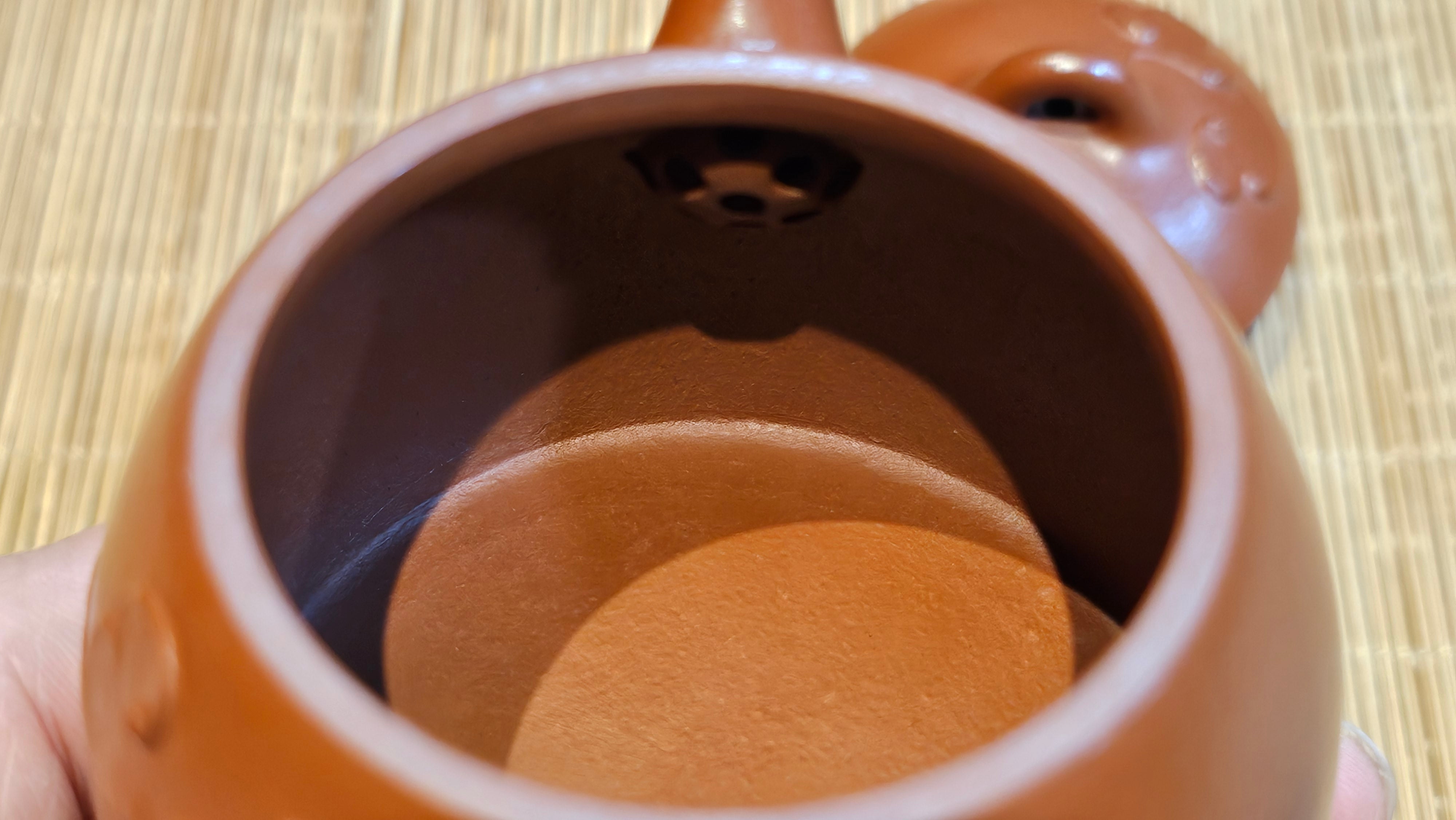 Mini! Qin Quan 秦权, with Oriental Clouds Embellishments 云朵贴花工艺, 111.2ml, Xiao Mei Yao Zhu Ni , by Craftsman Chen Yue Fei 陈跃飞 ~ Congratulations to Mr T.A.! 1131hrs 20th August 2025! Samorin, Slovakia🇸🇰!