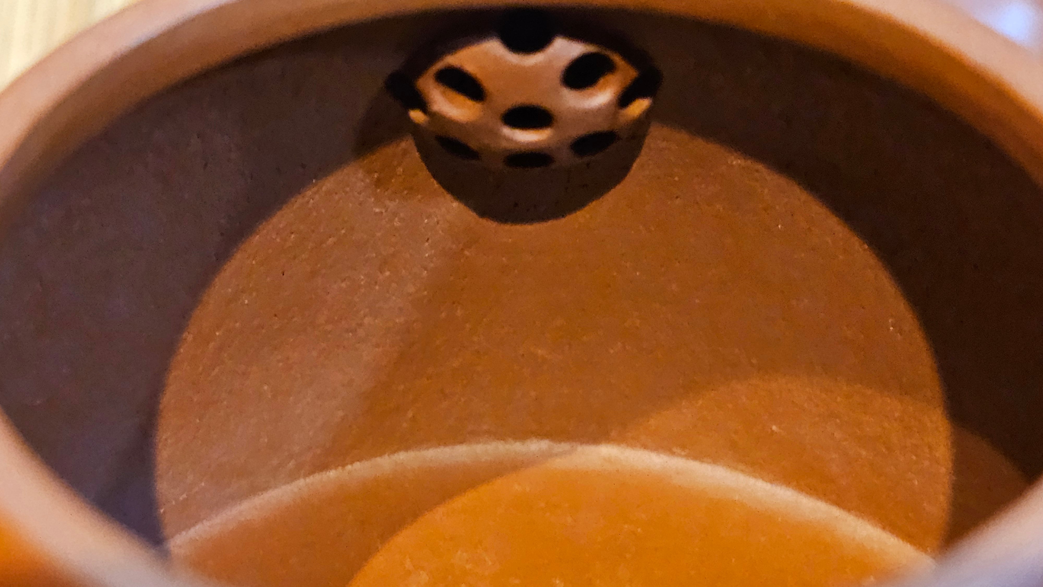 Mini! Qin Quan 秦权, with Oriental Clouds Embellishments 云朵贴花工艺, 111.2ml, Xiao Mei Yao Zhu Ni , by Craftsman Chen Yue Fei 陈跃飞 ~ Congratulations to Mr T.A.! 1131hrs 20th August 2025! Samorin, Slovakia🇸🇰!