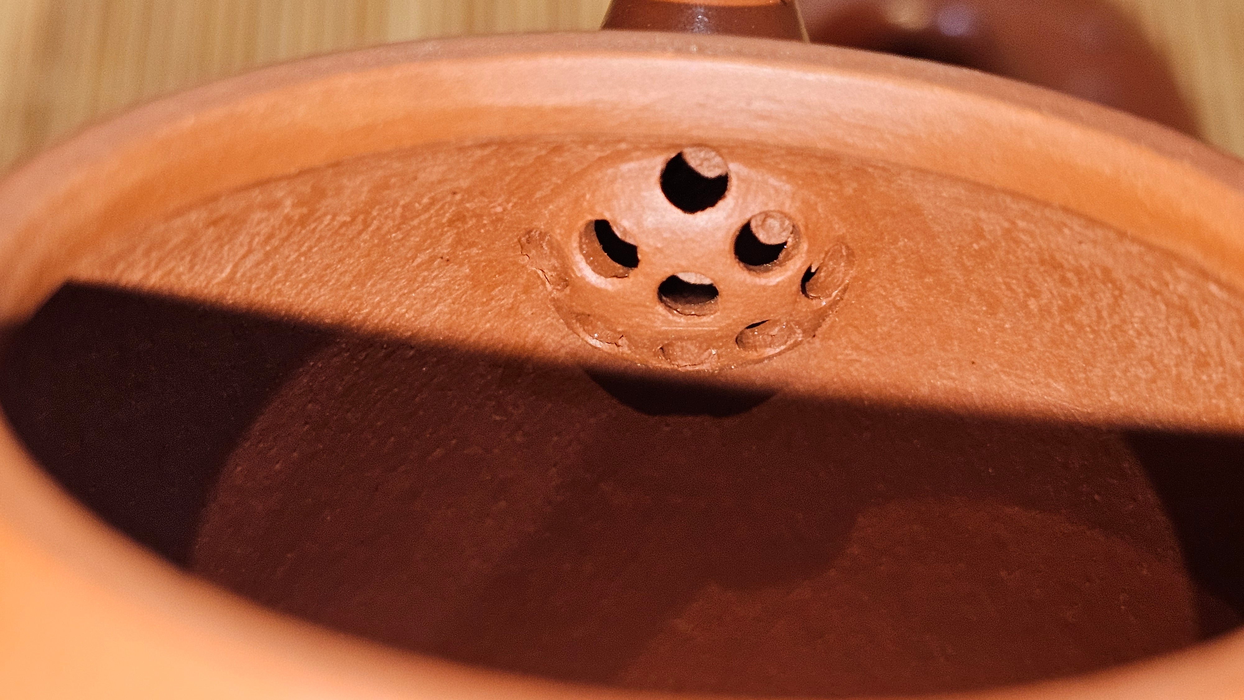 Mini! Qin Quan 秦权, with Oriental Clouds Embellishments 云朵贴花工艺, 111.2ml, Xiao Mei Yao Zhu Ni , by Craftsman Chen Yue Fei 陈跃飞 ~ Congratulations to Mr T.A.! 1131hrs 20th August 2025! Samorin, Slovakia🇸🇰!