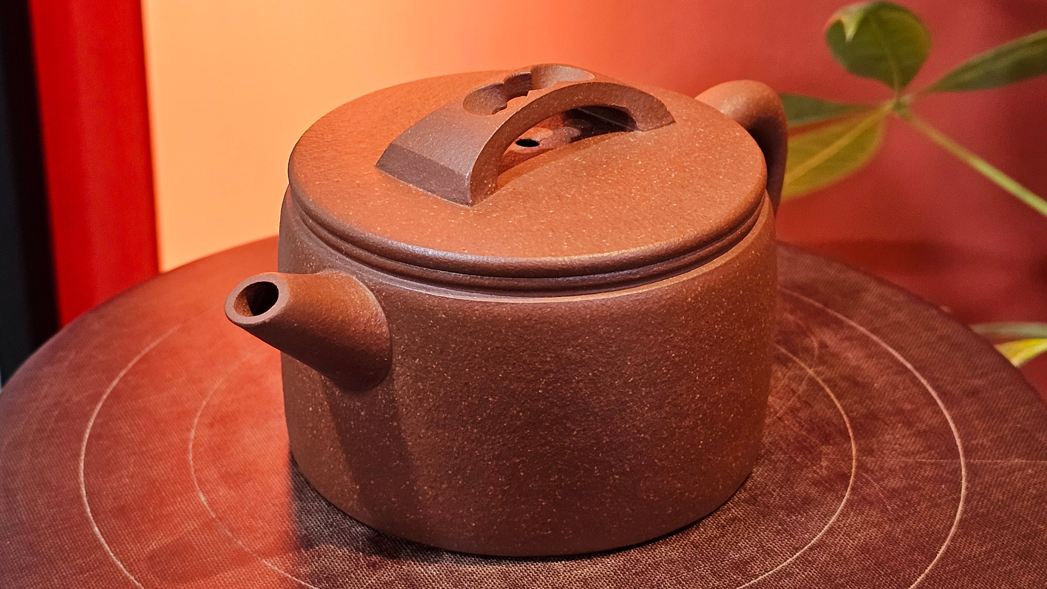 Han Wa 汉瓦 (Classic Standard Han Wa), 167.9ml, Hong Jiang Po Ni, by Craftsman Chen Gui Zhi 陈桂枝 (Red JiangPoNi rarer than Yellow JiangPoNi, XiaoMeiYao & ZhaoZhuang ZhuNi) ~ Congratulations!to Mr S.S.! 1401hrs 24th Sept 2025! India🇮🇳!