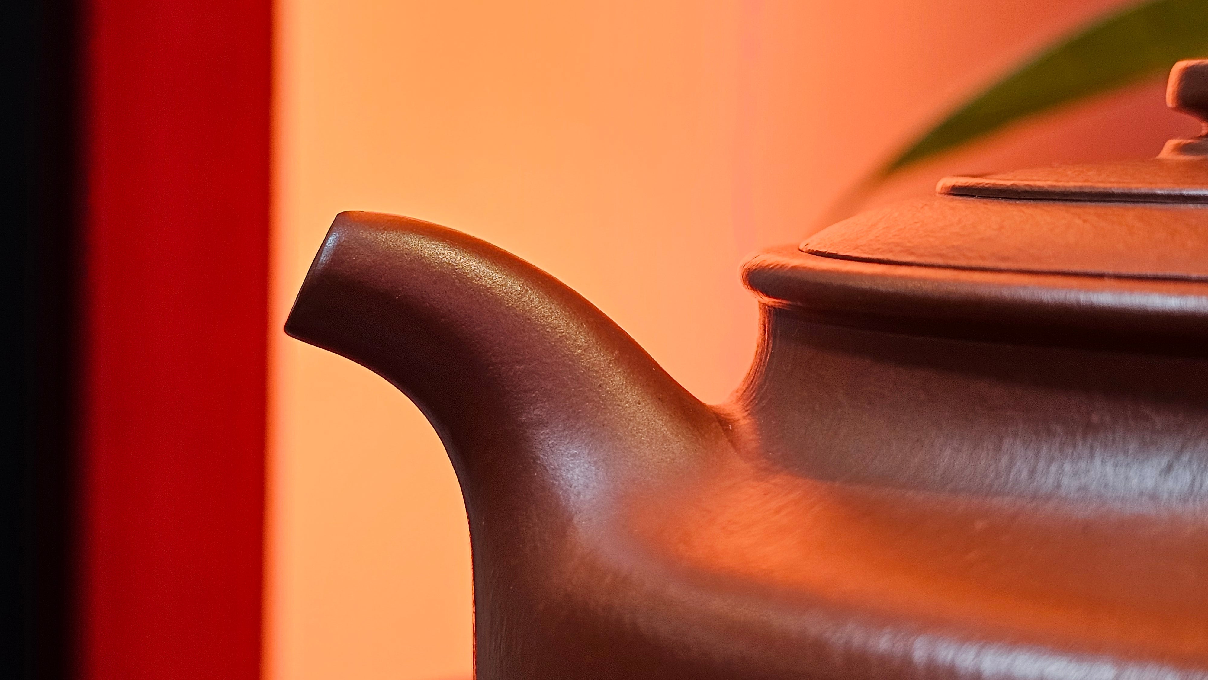 Hua Ting 华庭, 203.8ml (complex, large: 14cm long, 10cm wide), Xiao Mei Yao Zhu Ni 小煤窑朱泥,  by Craftsman Chen Yue Fei 陈跃飞, Engraving by Craftsman Yi De Shu 一德书 ~ Congratulations to Mr T.M.! 1229hrs 11th Sept 2025, Casper, WY!