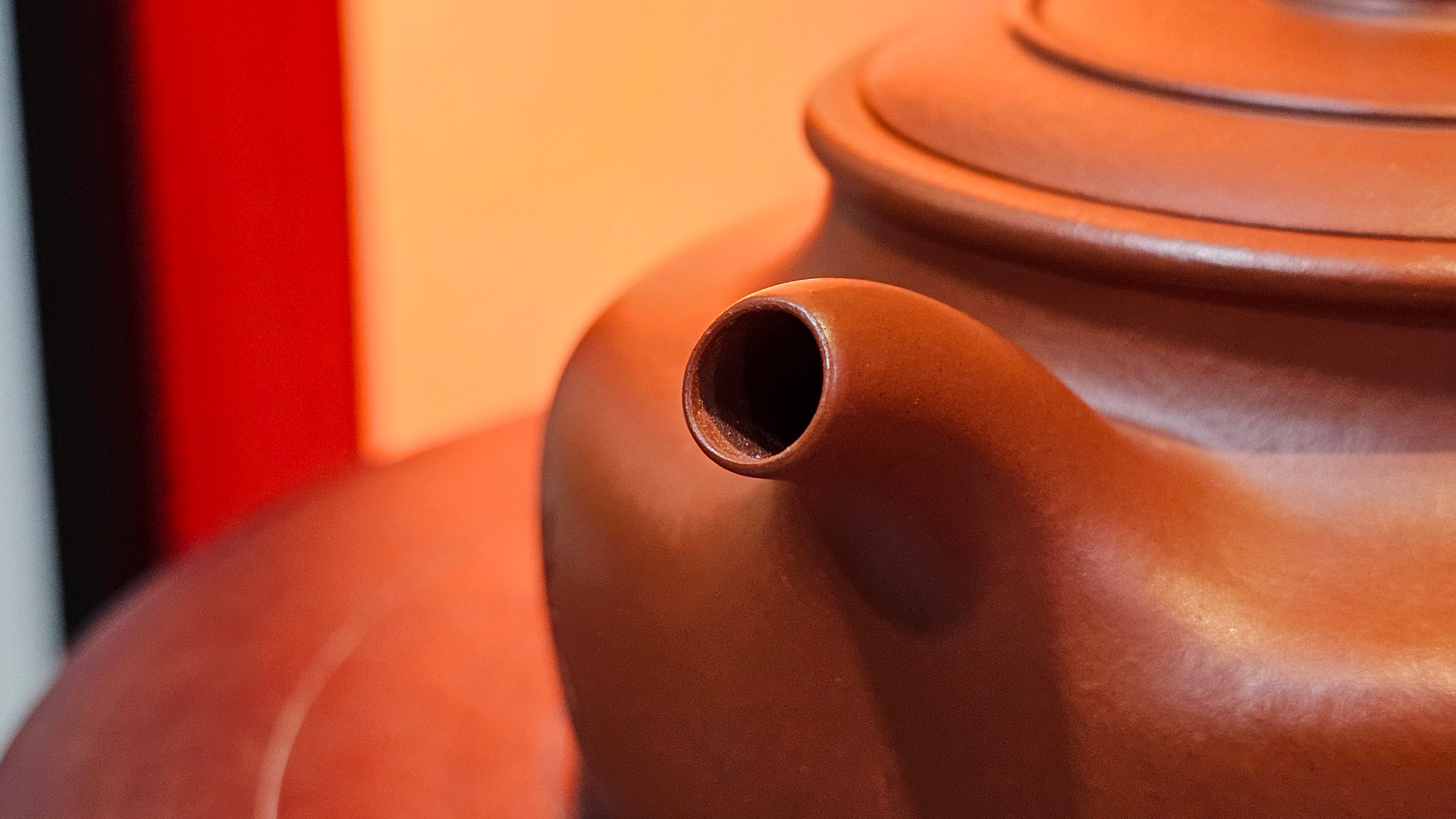 Hua Ting 华庭, 203.8ml (complex, large: 14cm long, 10cm wide), Xiao Mei Yao Zhu Ni 小煤窑朱泥,  by Craftsman Chen Yue Fei 陈跃飞, Engraving by Craftsman Yi De Shu 一德书 ~ Congratulations to Mr T.M.! 1229hrs 11th Sept 2025, Casper, WY!