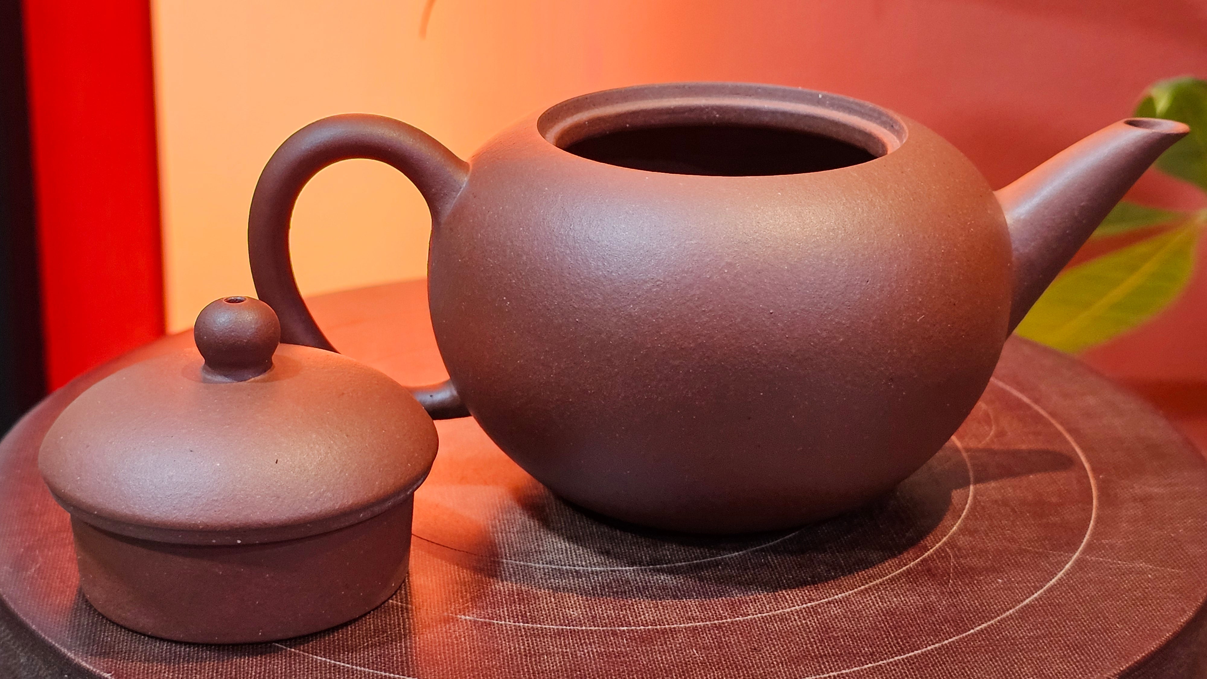 Shui Ping 水平, 160.6ml, Di Cao Qing Zi Ni 底槽青紫泥, by Craftsman Gu Xiao Ming 顾小明 ~ Congratulations!to Mr M.R.! 0004hrs 22nd August 2025, Leicester, UK🇬🇧.