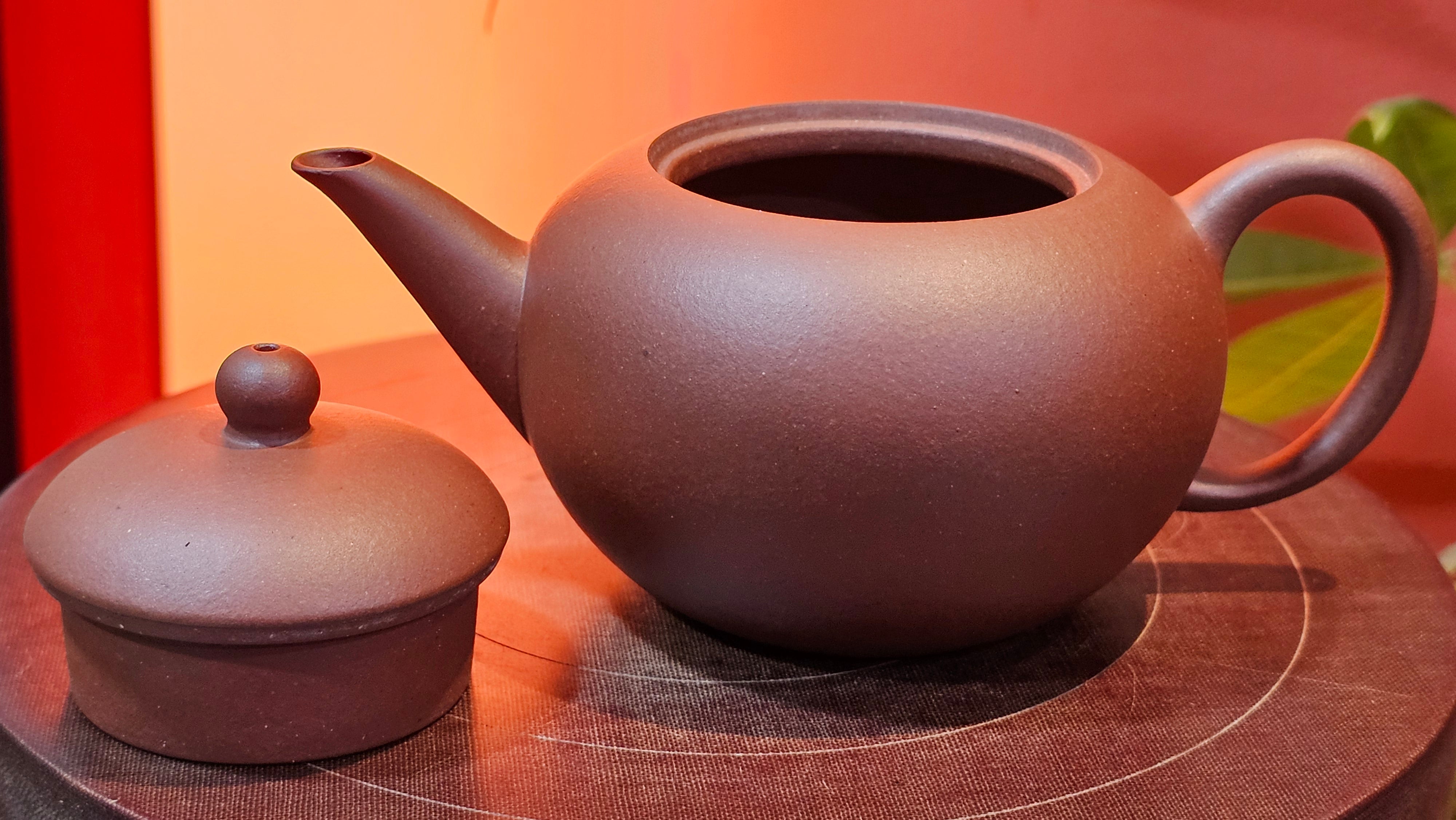 Shui Ping 水平, 160.6ml, Di Cao Qing Zi Ni 底槽青紫泥, by Craftsman Gu Xiao Ming 顾小明 ~ Congratulations!to Mr M.R.! 0004hrs 22nd August 2025, Leicester, UK🇬🇧.