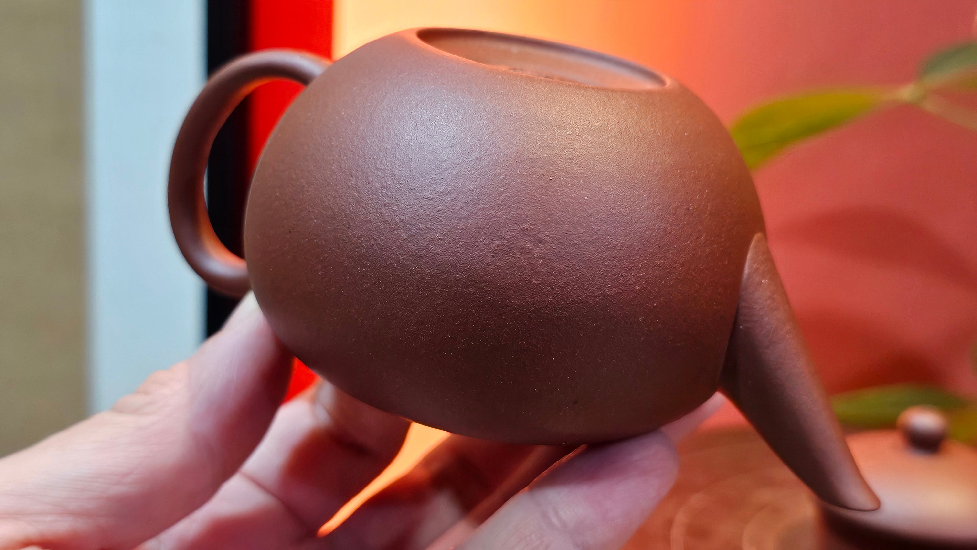 Shui Ping 水平, 160.6ml, Di Cao Qing Zi Ni 底槽青紫泥, by Craftsman Gu Xiao Ming 顾小明 ~ Congratulations!to Mr M.R.! 0004hrs 22nd August 2025, Leicester, UK🇬🇧.