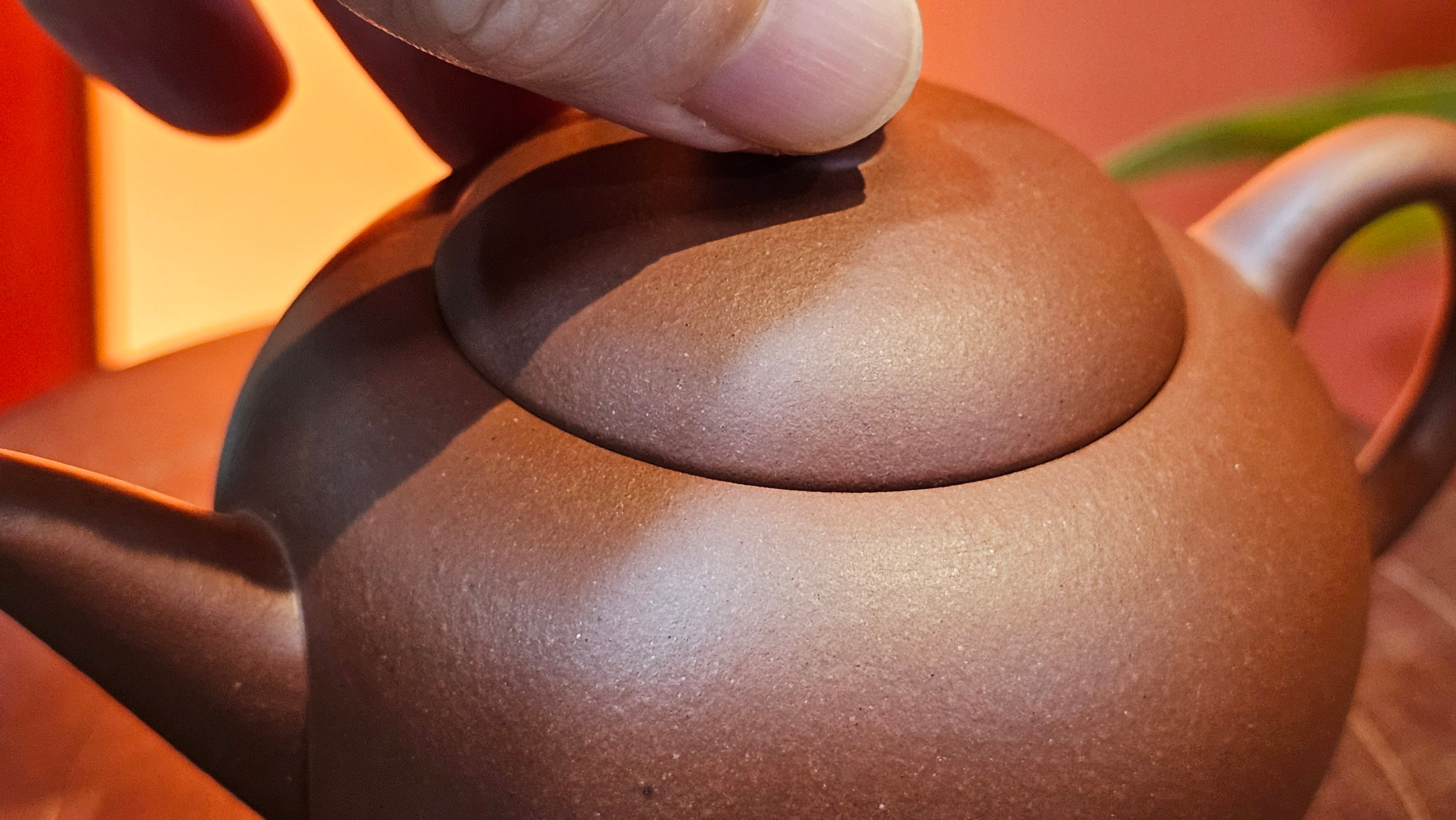 Shui Ping 水平, 160.6ml, Di Cao Qing Zi Ni 底槽青紫泥, by Craftsman Gu Xiao Ming 顾小明 ~ Congratulations!to Mr M.R.! 0004hrs 22nd August 2025, Leicester, UK🇬🇧.