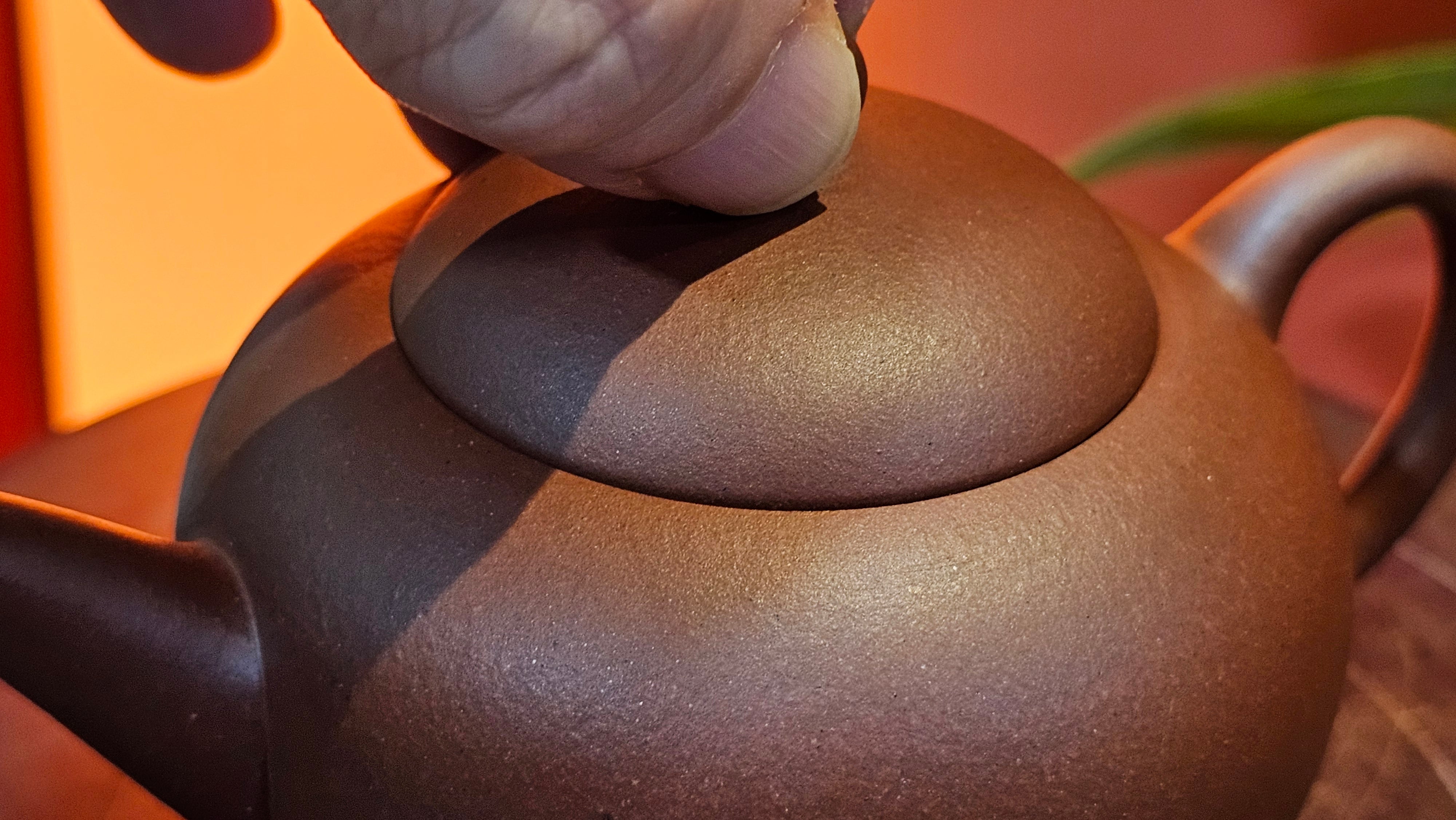 Shui Ping 水平, 160.6ml, Di Cao Qing Zi Ni 底槽青紫泥, by Craftsman Gu Xiao Ming 顾小明 ~ Congratulations!to Mr M.R.! 0004hrs 22nd August 2025, Leicester, UK🇬🇧.