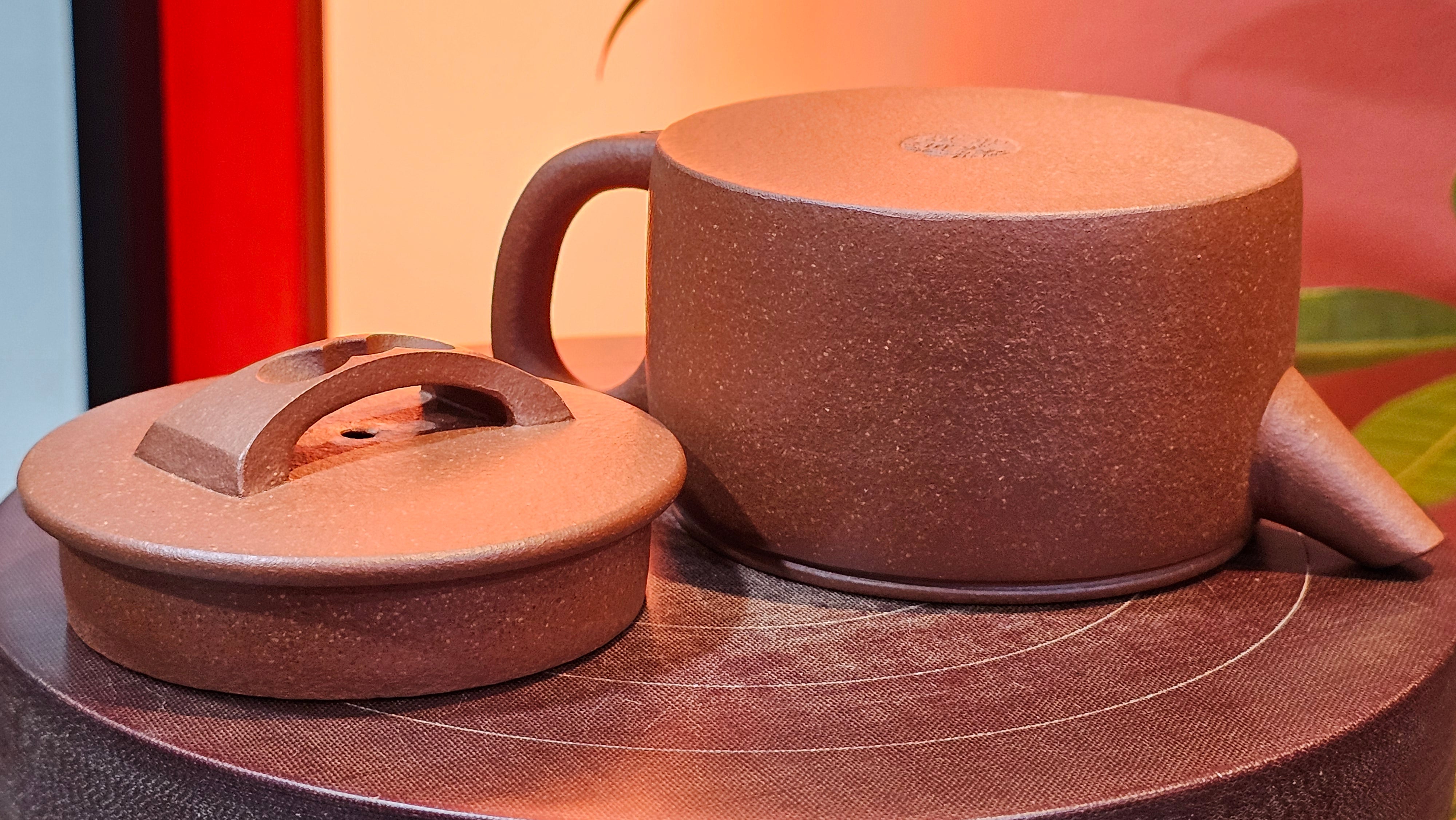 Han Wa 汉瓦 (Classic Standard Han Wa), 167.9ml, Hong Jiang Po Ni, by Craftsman Chen Gui Zhi 陈桂枝 (Red JiangPoNi rarer than Yellow JiangPoNi, XiaoMeiYao & ZhaoZhuang ZhuNi) ~ Congratulations!to Mr S.S.! 1401hrs 24th Sept 2025! India🇮🇳!