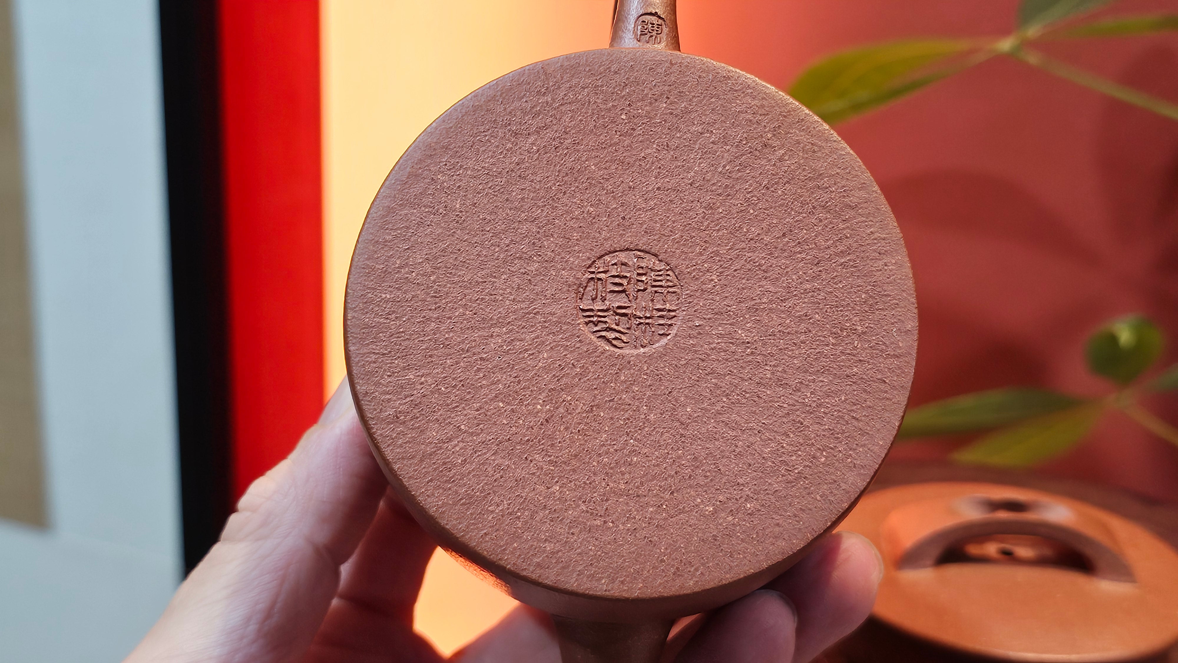 Han Wa 汉瓦 (Classic Standard Han Wa), 167.9ml, Hong Jiang Po Ni, by Craftsman Chen Gui Zhi 陈桂枝 (Red JiangPoNi rarer than Yellow JiangPoNi, XiaoMeiYao & ZhaoZhuang ZhuNi) ~ Congratulations!to Mr S.S.! 1401hrs 24th Sept 2025! India🇮🇳!