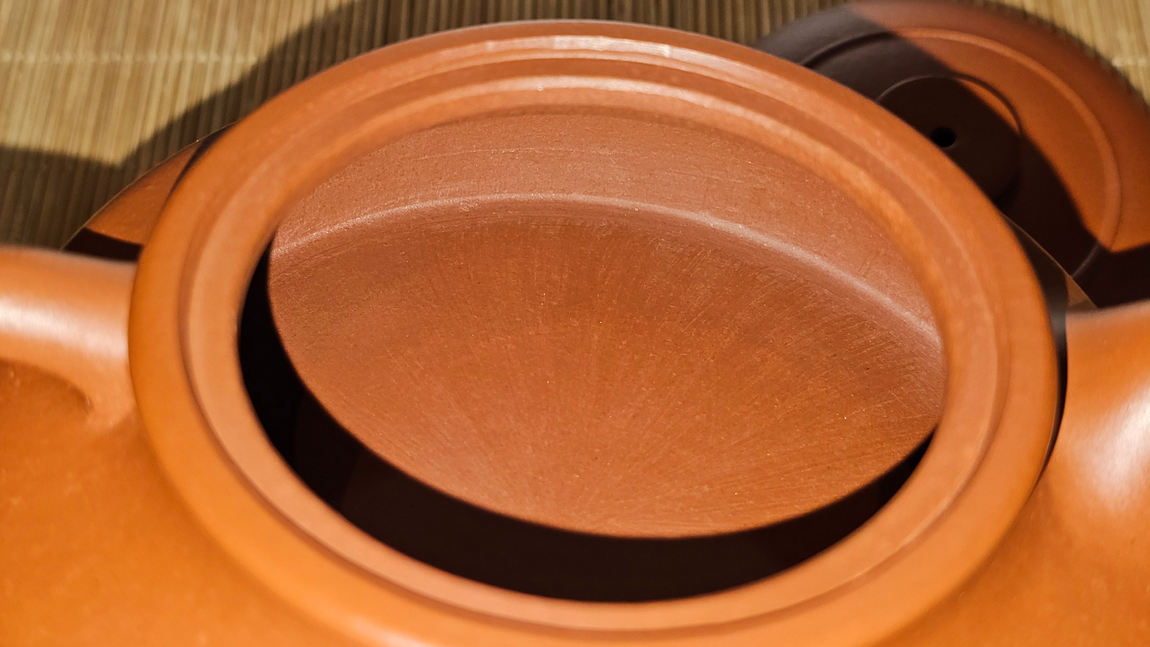 Hua Ting 华庭, 203.8ml (complex, large: 14cm long, 10cm wide), Xiao Mei Yao Zhu Ni 小煤窑朱泥,  by Craftsman Chen Yue Fei 陈跃飞, Engraving by Craftsman Yi De Shu 一德书 ~ Congratulations to Mr T.M.! 1229hrs 11th Sept 2025, Casper, WY!