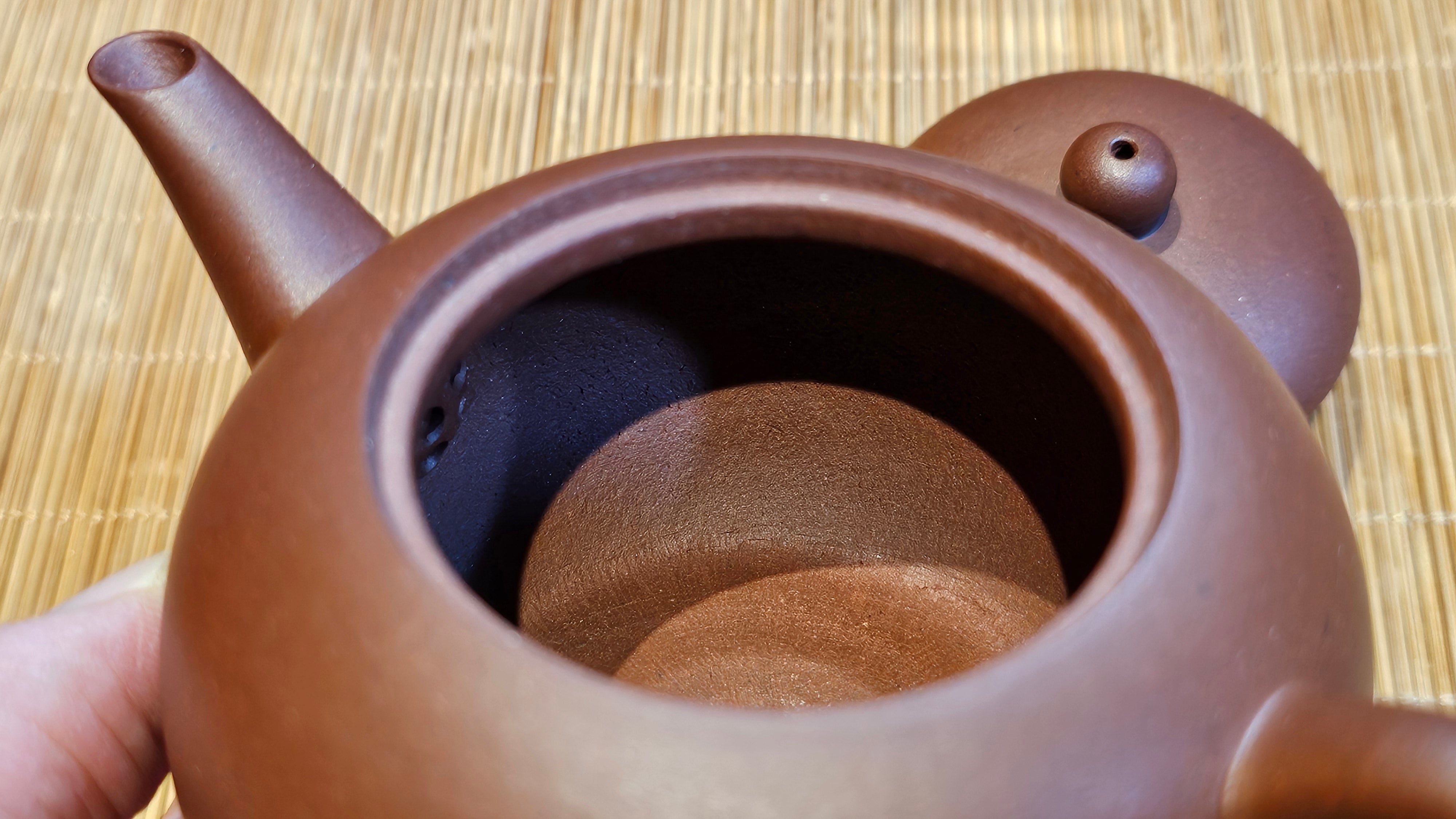 Shui Ping 水平, 160.6ml, Di Cao Qing Zi Ni 底槽青紫泥, by Craftsman Gu Xiao Ming 顾小明 ~ Congratulations!to Mr M.R.! 0004hrs 22nd August 2025, Leicester, UK🇬🇧.