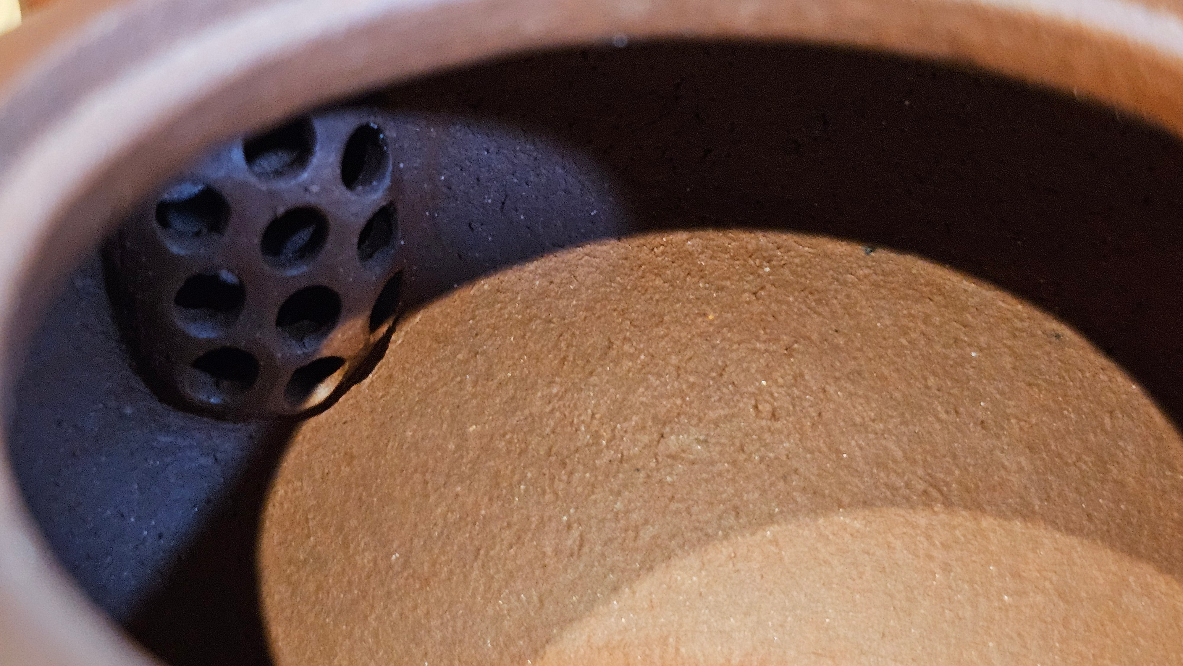 Shui Ping 水平, 160.6ml, Di Cao Qing Zi Ni 底槽青紫泥, by Craftsman Gu Xiao Ming 顾小明 ~ Congratulations!to Mr M.R.! 0004hrs 22nd August 2025, Leicester, UK🇬🇧.