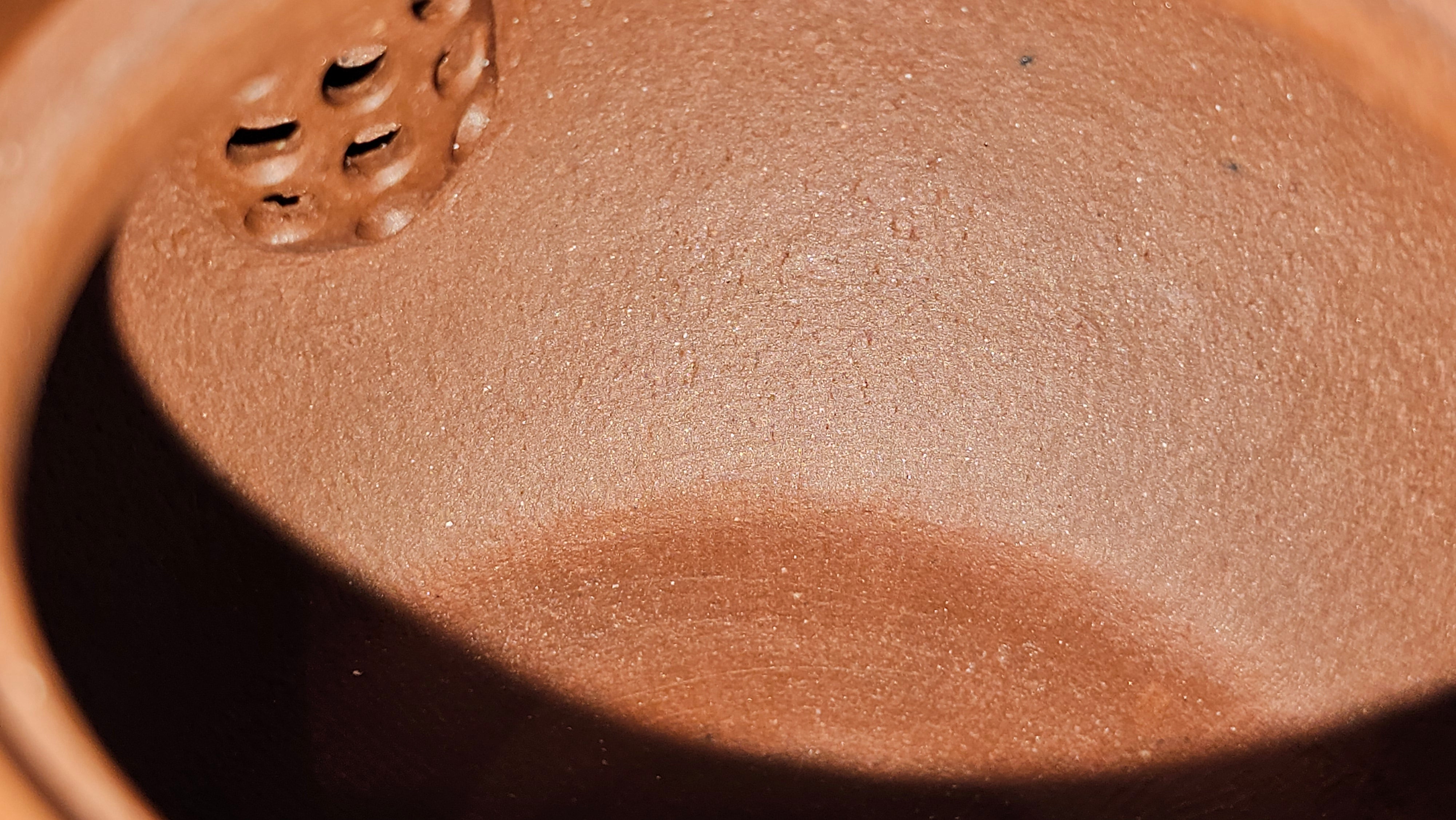 Shui Ping 水平, 160.6ml, Di Cao Qing Zi Ni 底槽青紫泥, by Craftsman Gu Xiao Ming 顾小明 ~ Congratulations!to Mr M.R.! 0004hrs 22nd August 2025, Leicester, UK🇬🇧.