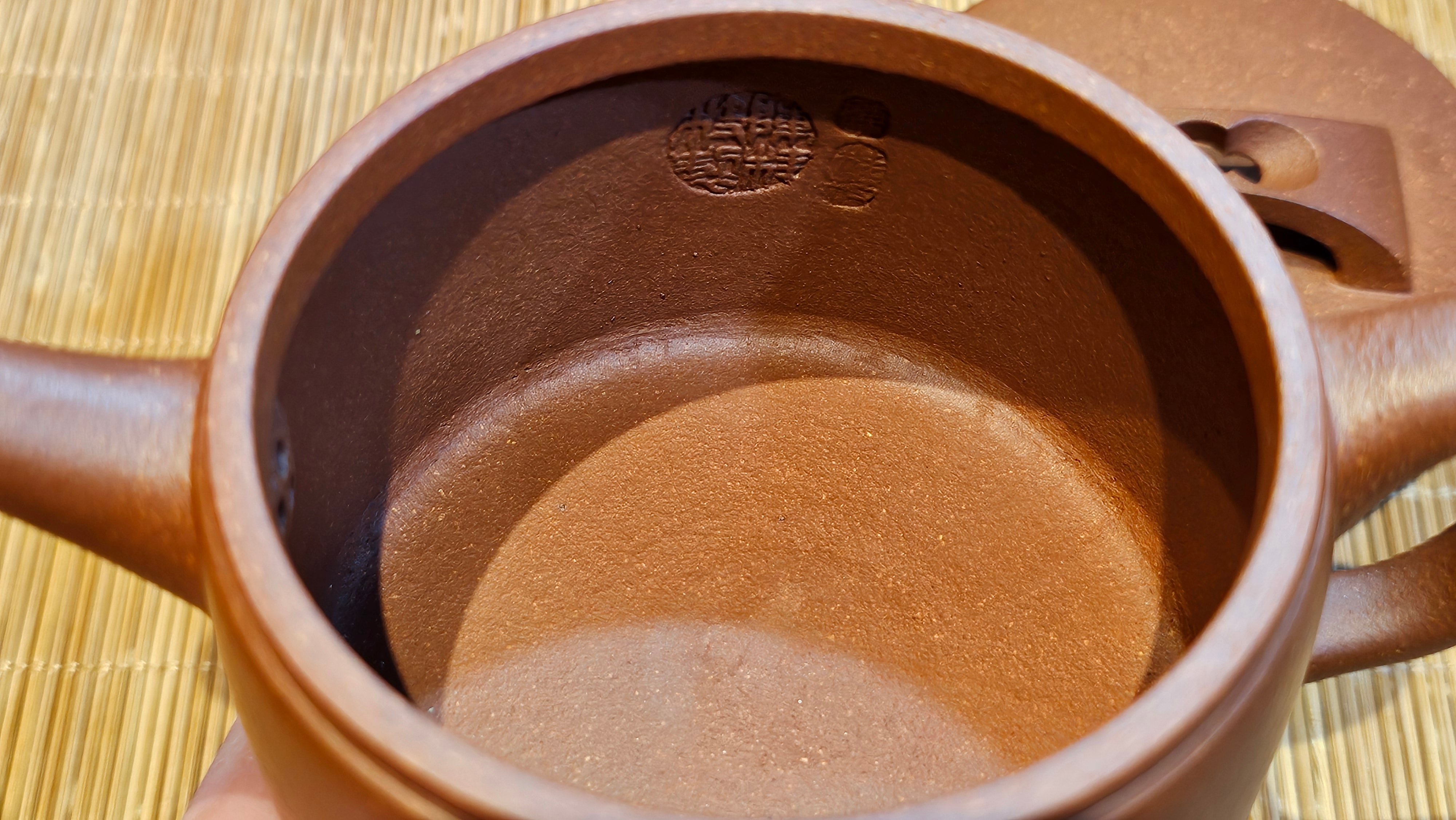 Han Wa 汉瓦 (Classic Standard Han Wa), 167.9ml, Hong Jiang Po Ni, by Craftsman Chen Gui Zhi 陈桂枝 (Red JiangPoNi rarer than Yellow JiangPoNi, XiaoMeiYao & ZhaoZhuang ZhuNi) ~ Congratulations!to Mr S.S.! 1401hrs 24th Sept 2025! India🇮🇳!