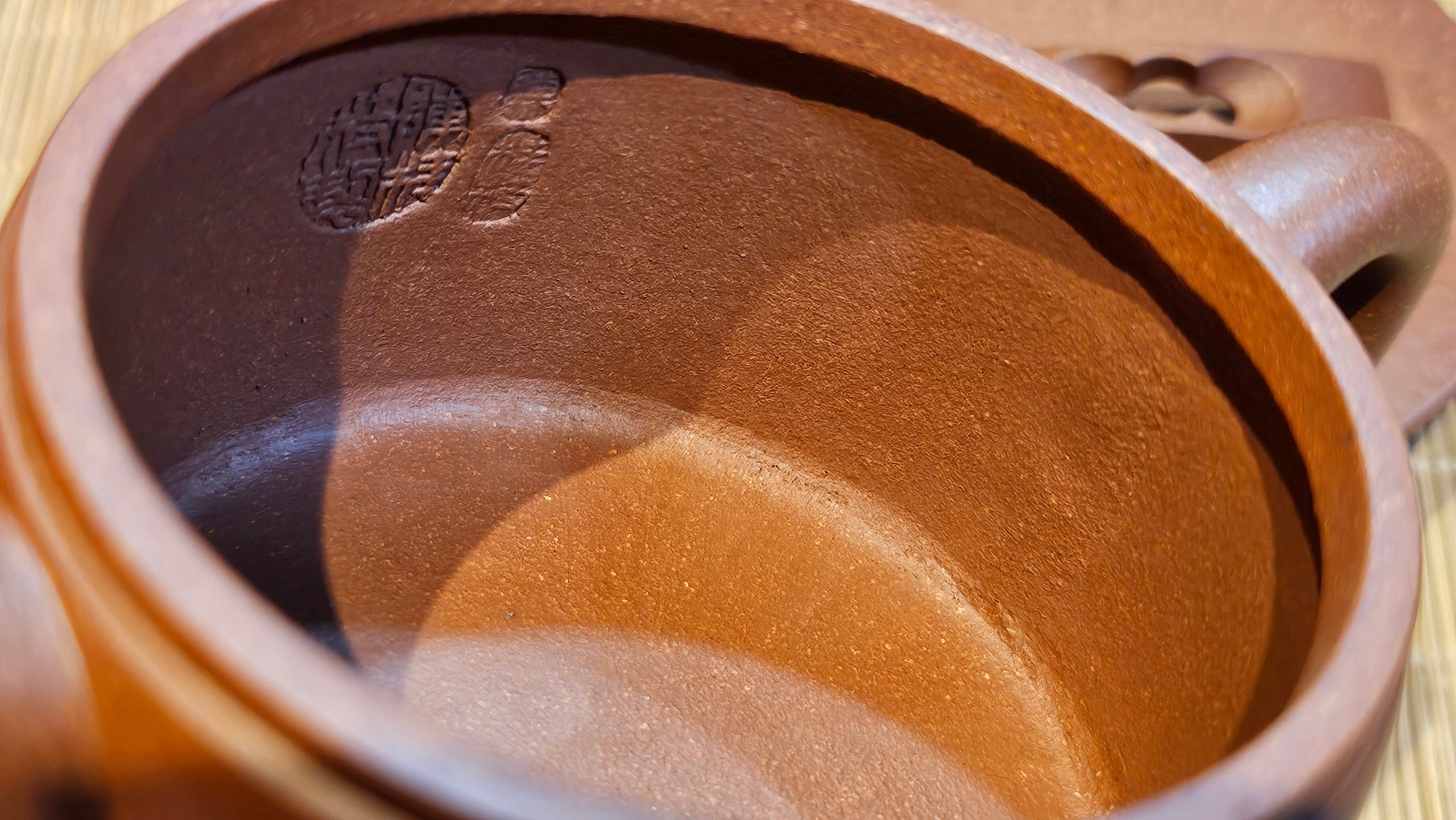 Han Wa 汉瓦 (Classic Standard Han Wa), 167.9ml, Hong Jiang Po Ni, by Craftsman Chen Gui Zhi 陈桂枝 (Red JiangPoNi rarer than Yellow JiangPoNi, XiaoMeiYao & ZhaoZhuang ZhuNi) ~ Congratulations!to Mr S.S.! 1401hrs 24th Sept 2025! India🇮🇳!