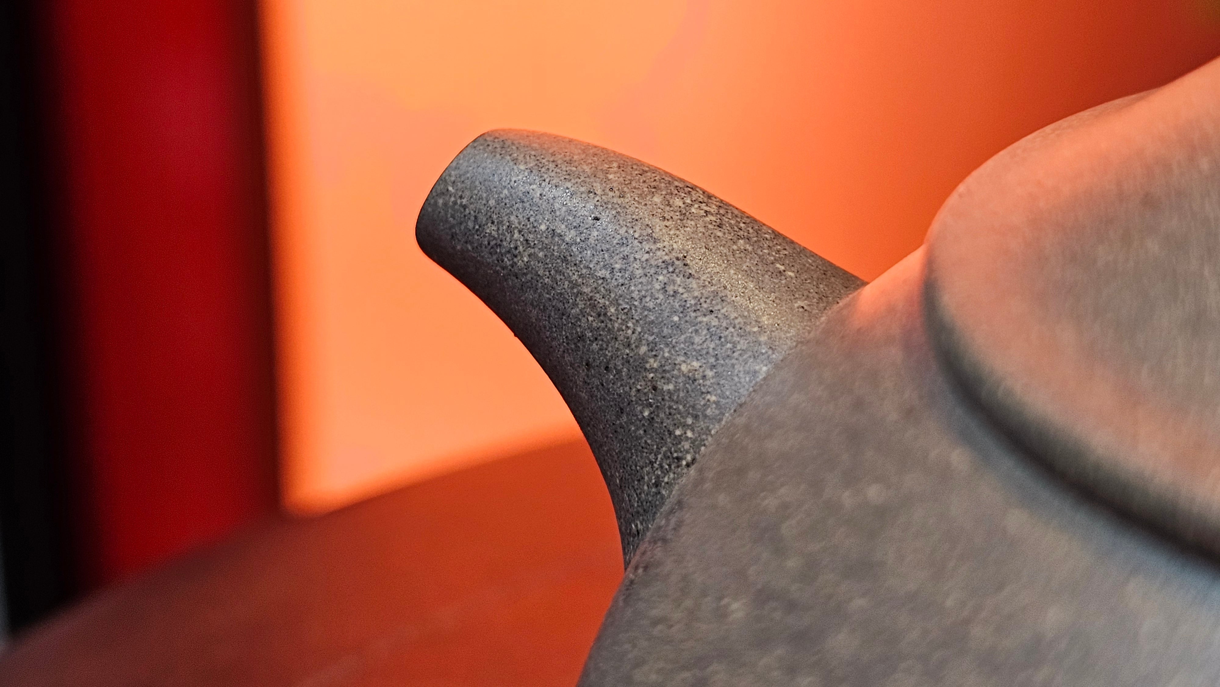 Ban Yue Hu《半月壶》~ "Half Moon Pot", 138.3ml, Qing Hui Duan 青灰段泥, by our Craftsman Zhang Huan 张欢, "Qing Gong Tu" Engraving by Craftsman Nan Shan Lao Ren 南山老人 ~ Congrats to!Tea Sommr A.M., 2054hrs 22nd August 2025, Padua! Italy🇮🇹.