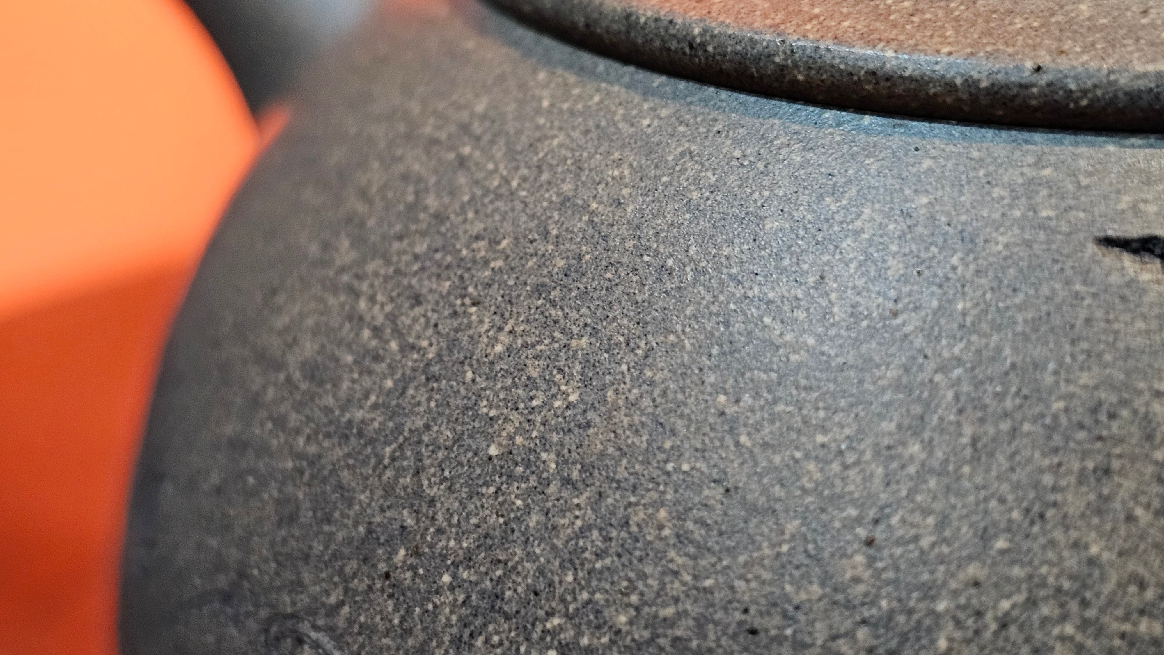 Ban Yue Hu《半月壶》~ "Half Moon Pot", 138.3ml, Qing Hui Duan 青灰段泥, by our Craftsman Zhang Huan 张欢, "Qing Gong Tu" Engraving by Craftsman Nan Shan Lao Ren 南山老人 ~ Congrats to!Tea Sommr A.M., 2054hrs 22nd August 2025, Padua! Italy🇮🇹.