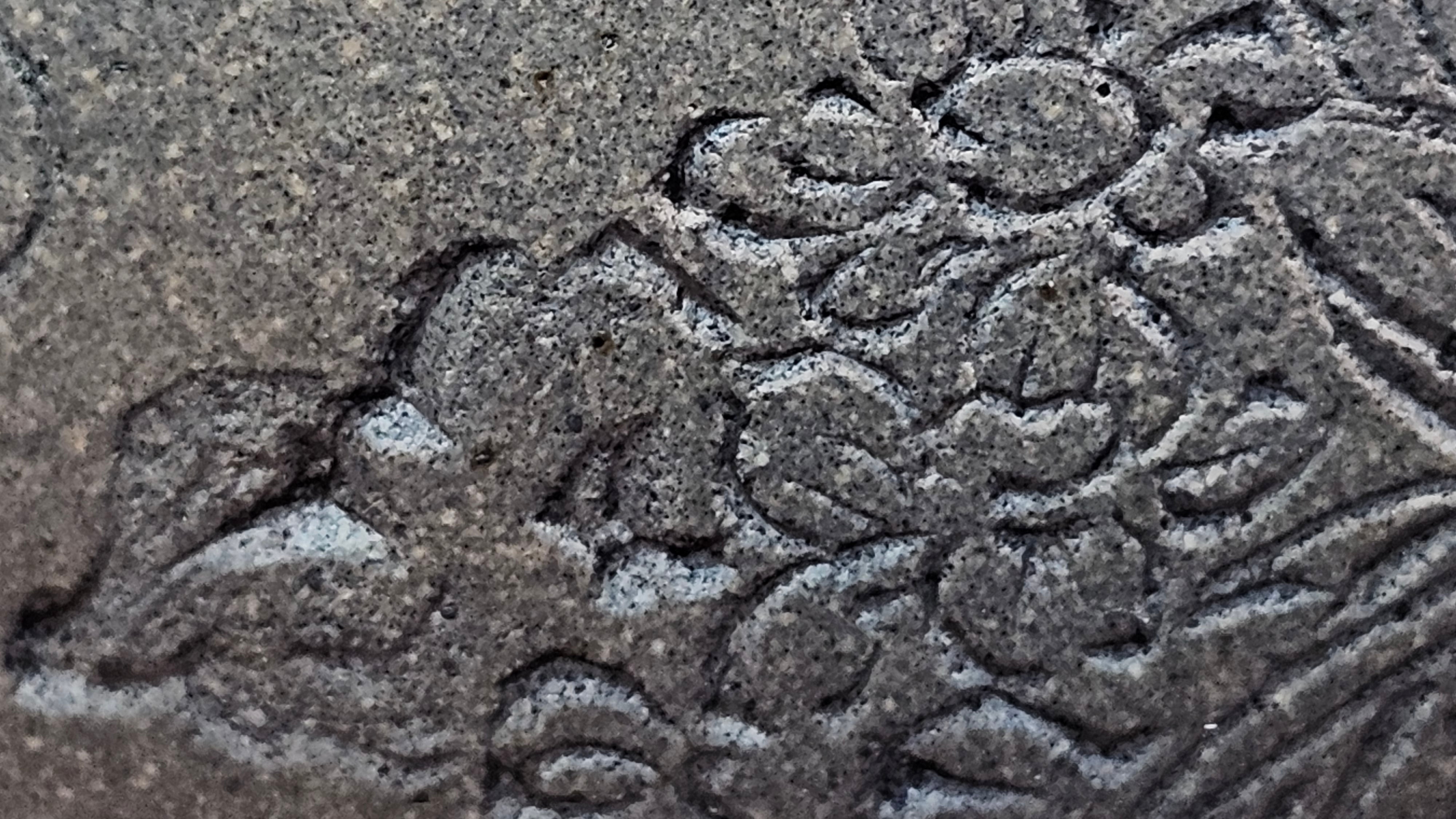 Ban Yue Hu《半月壶》~ "Half Moon Pot", 138.3ml, Qing Hui Duan 青灰段泥, by our Craftsman Zhang Huan 张欢, "Qing Gong Tu" Engraving by Craftsman Nan Shan Lao Ren 南山老人 ~ Congrats to!Tea Sommr A.M., 2054hrs 22nd August 2025, Padua! Italy🇮🇹.