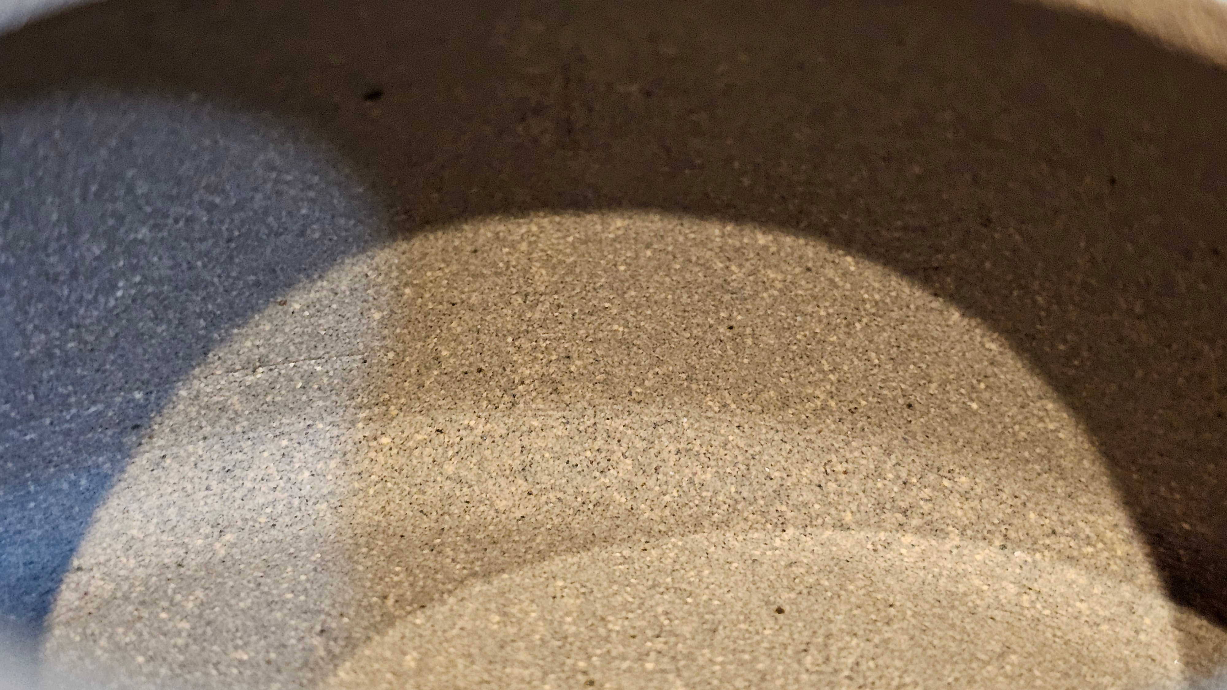 Ban Yue Hu《半月壶》~ "Half Moon Pot", 138.3ml, Qing Hui Duan 青灰段泥, by our Craftsman Zhang Huan 张欢, "Qing Gong Tu" Engraving by Craftsman Nan Shan Lao Ren 南山老人 ~ Congrats to!Tea Sommr A.M., 2054hrs 22nd August 2025, Padua! Italy🇮🇹.