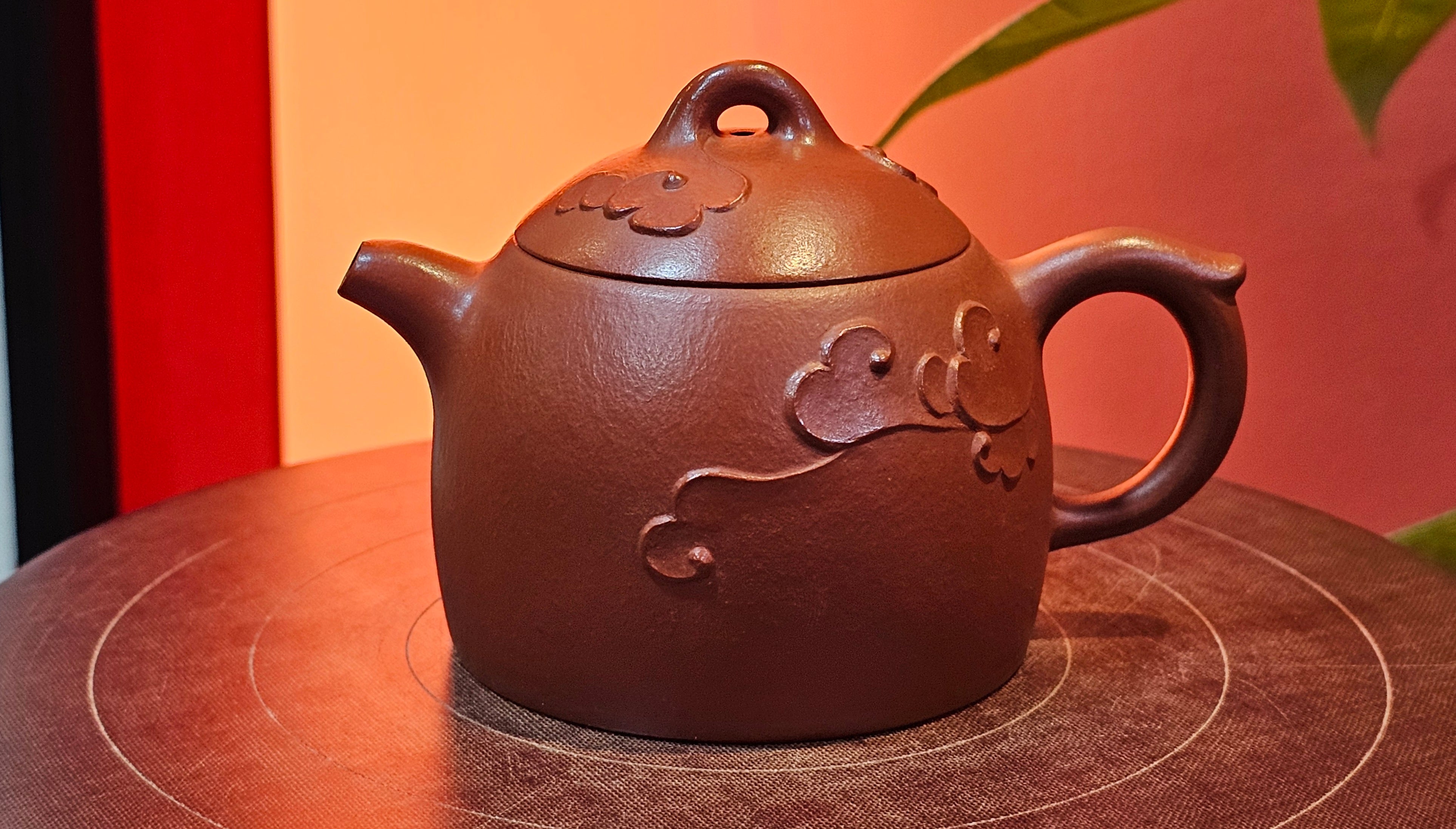 Mini! Qin Quan 秦权, with Oriental Clouds Embellishments 云朵贴花工艺, 116.2ml, Xiao Mei Yao Zhu Ni , by Craftsman Chen Yue Fei 陈跃飞 ~ Congratulations!to Mr M.G.! 2130hrs 22nd August 2025, Puteaux! France🇫🇷.