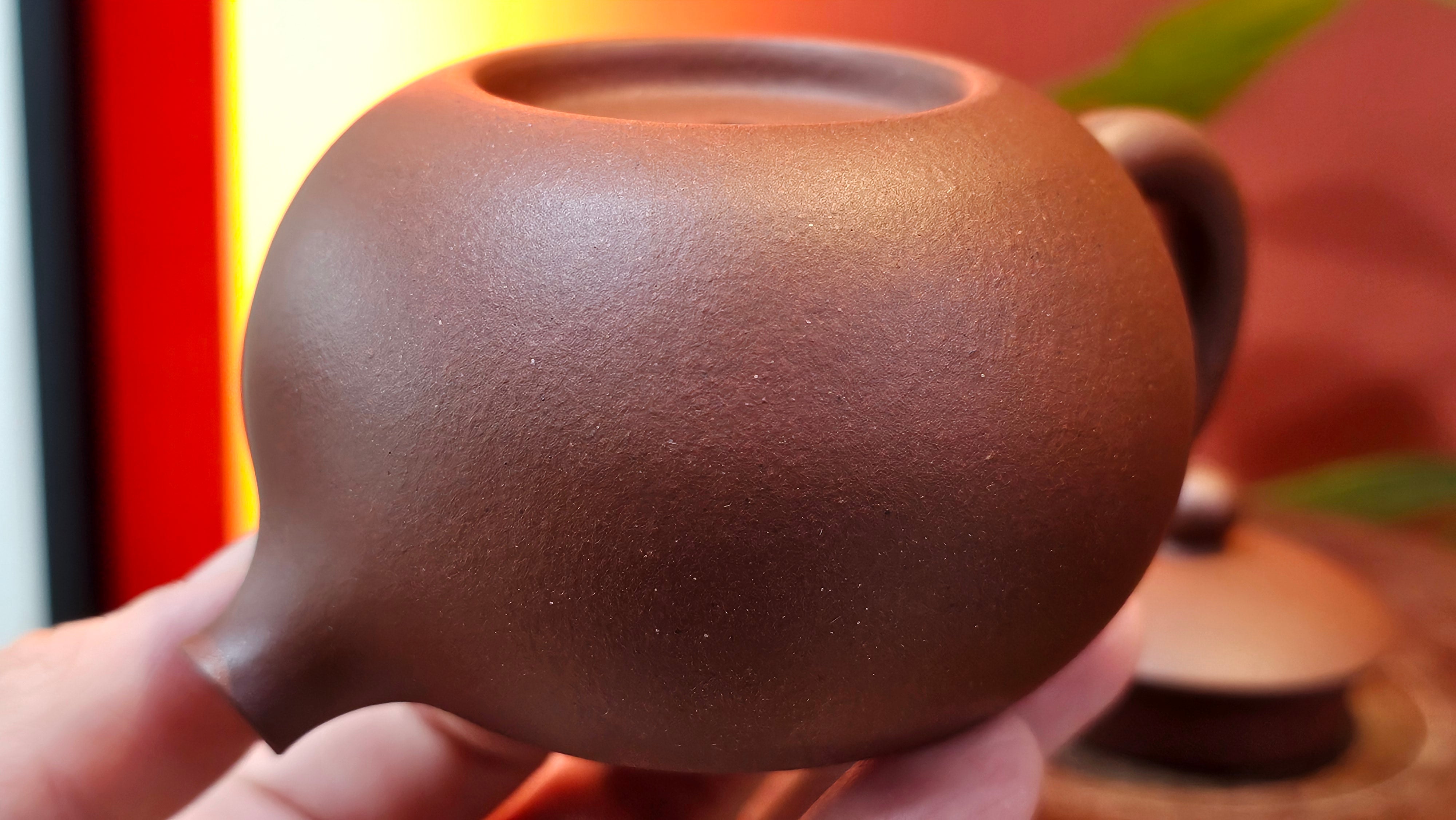 Xi Shi 西施, 145.9ml, Di Cao Qing Zi Ni 底槽青紫泥, by Craftsman Gu Xiao Ming 顾小明 ~ Congratulations to!Mr R.P.! 1422hrs 4th Sept 2025! Lawndale, CA!