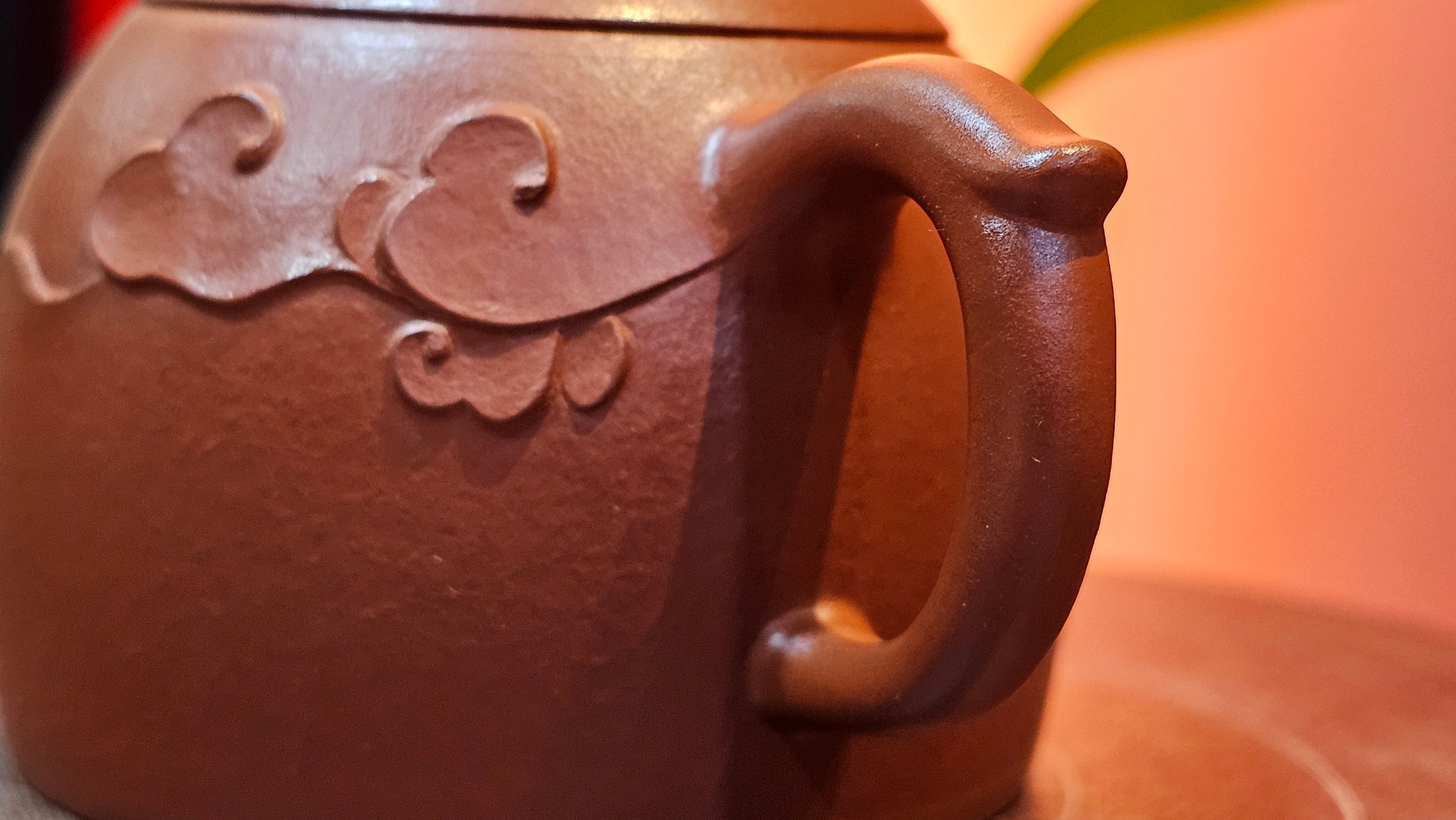 Mini! Qin Quan 秦权, with Oriental Clouds Embellishments 云朵贴花工艺, 114.6ml, Xiao Mei Yao Zhu Ni 小煤窑朱泥, by Craftsman Chen Yue Fei 陈跃飞 ~ Congratulations to Prof K.D.! 1124hrs 11th Sept 2025, San Jose! CA.