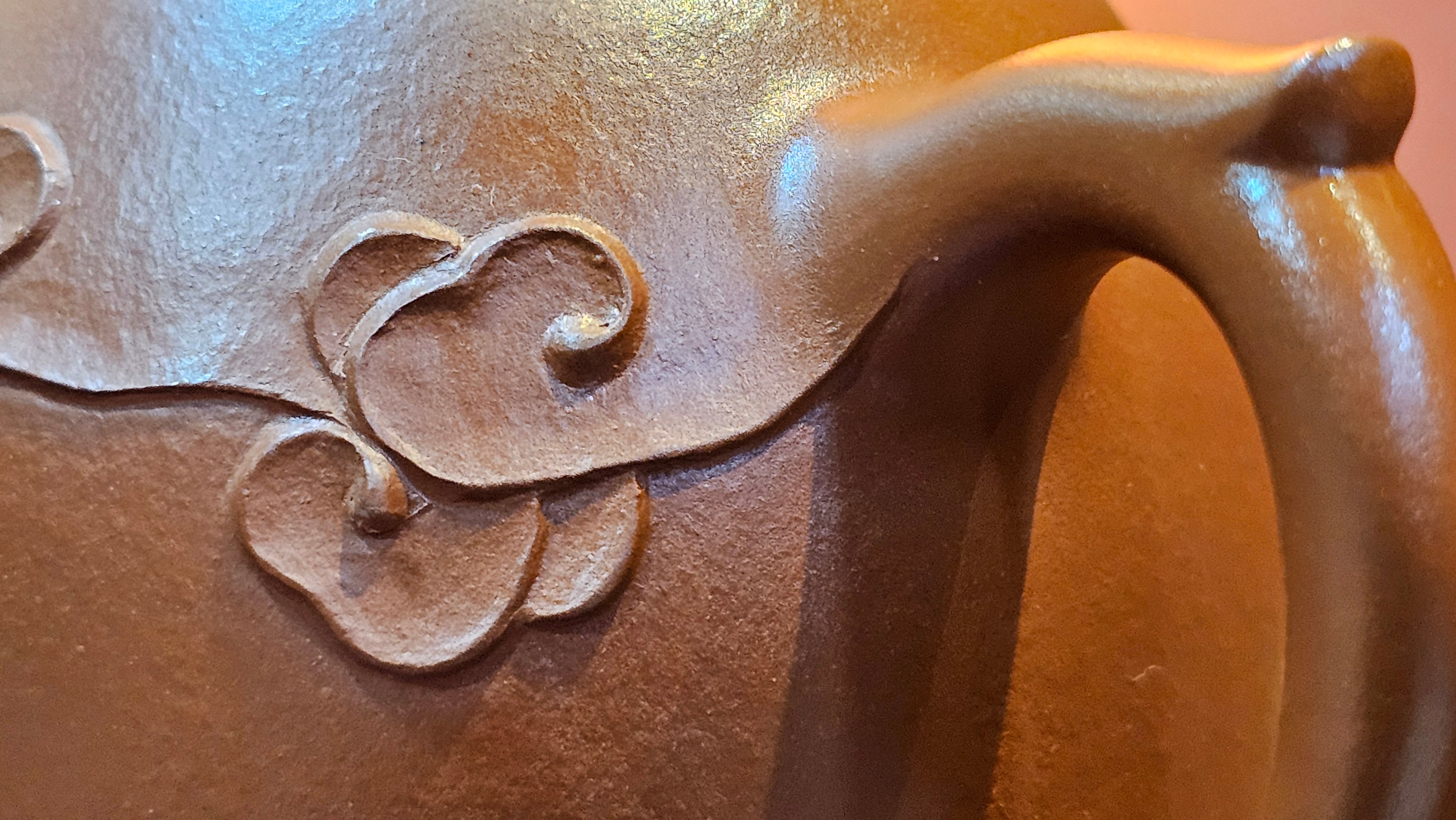 Qin Quan 秦权, with Oriental Clouds Embellishments 云朵贴花工艺, 191.3ml, Xiao Mei Yao Zhu Ni 小煤窑朱泥, by Craftsman Chen Yue Fei 陈跃飞 ~!Congratulations to Mr B.J.! 1014hrs 5th Oct 2025, Summerville, Canada🇨🇦!