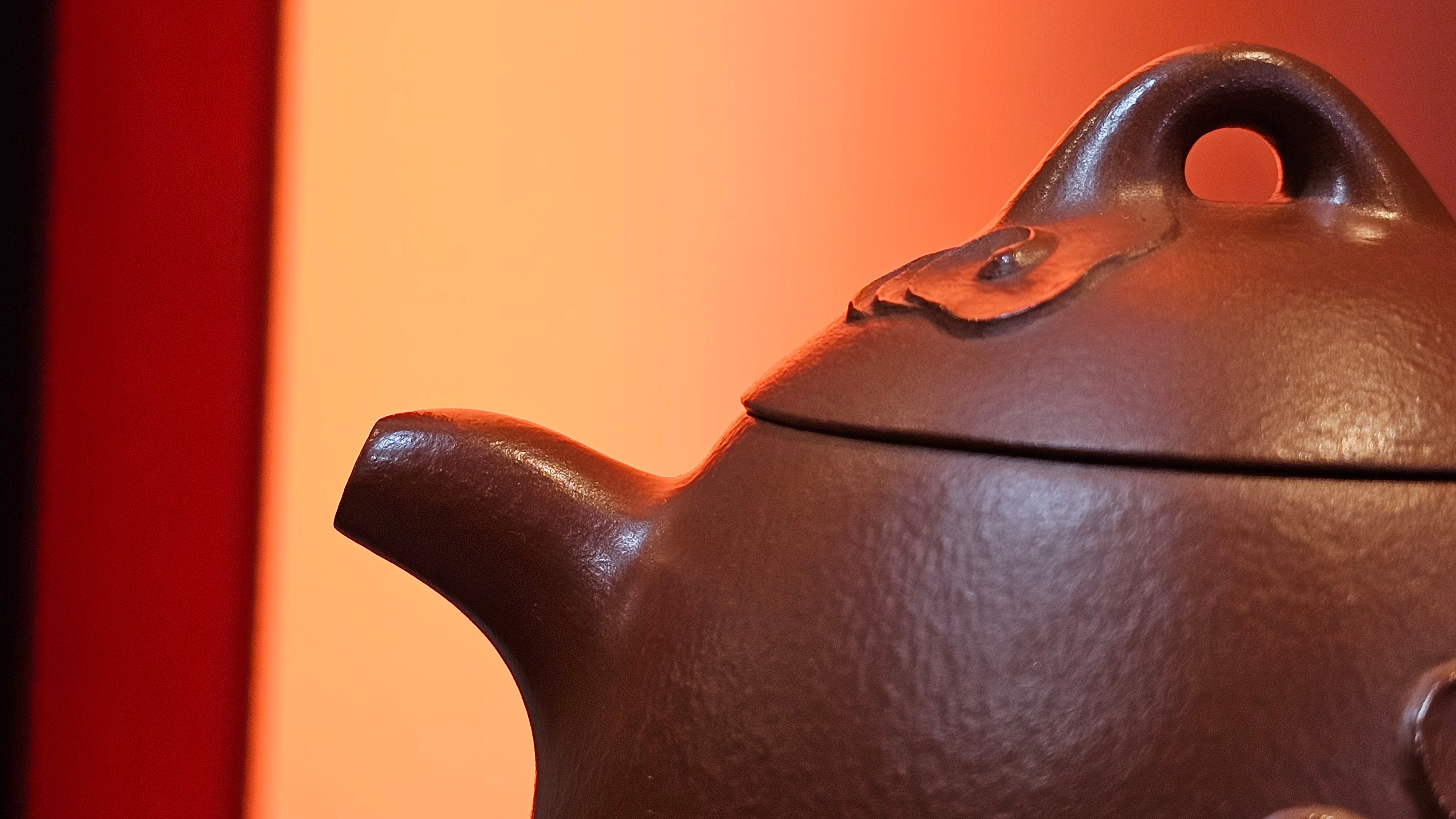 Qin Quan 秦权, with Oriental Clouds Embellishments 云朵贴花工艺, 191.3ml, Xiao Mei Yao Zhu Ni 小煤窑朱泥, by Craftsman Chen Yue Fei 陈跃飞 ~!Congratulations to Mr B.J.! 1014hrs 5th Oct 2025, Summerville, Canada🇨🇦!