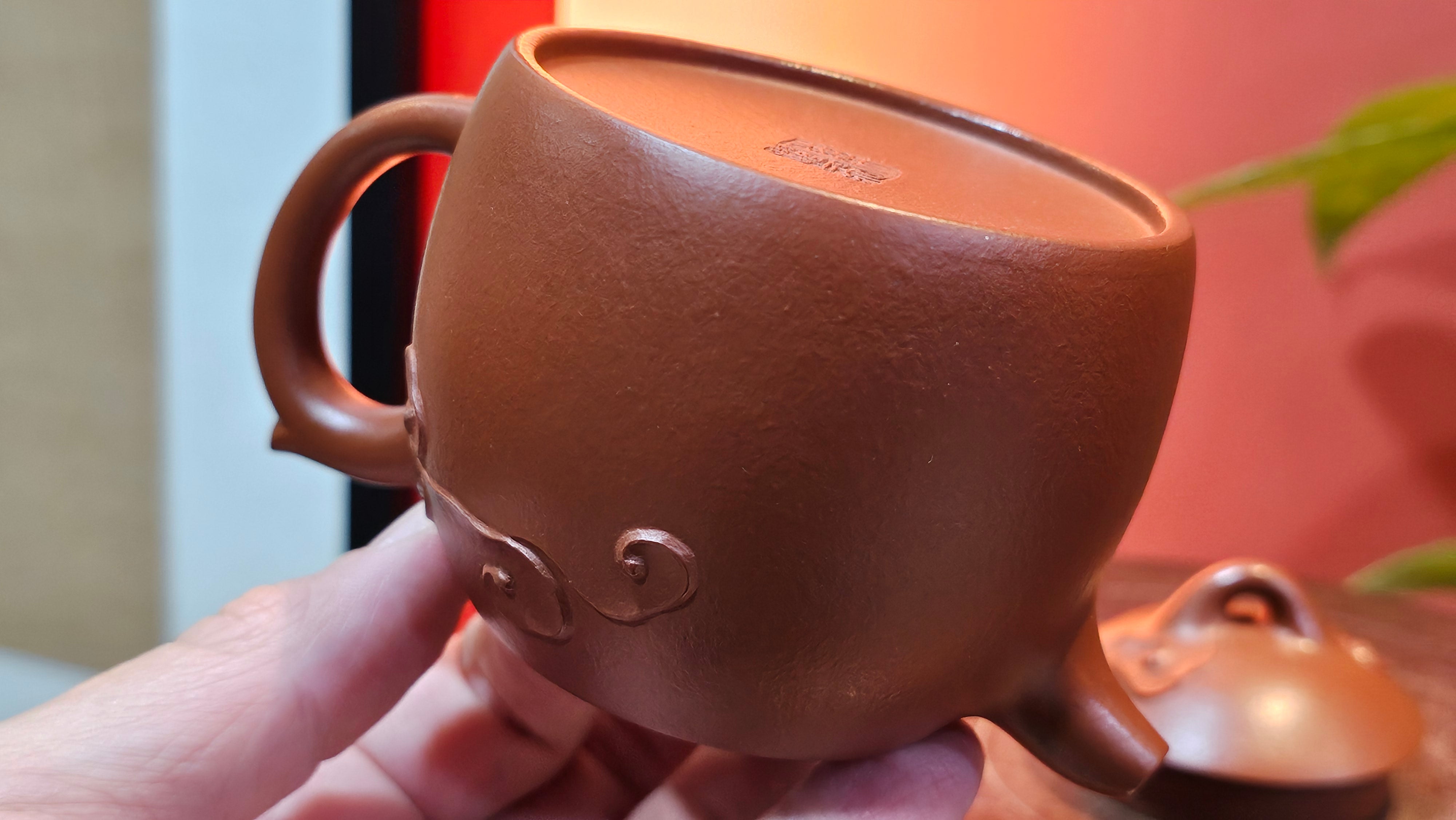 Qin Quan 秦权, with Oriental Clouds Embellishments 云朵贴花工艺, 191.3ml, Xiao Mei Yao Zhu Ni 小煤窑朱泥, by Craftsman Chen Yue Fei 陈跃飞 ~!Congratulations to Mr B.J.! 1014hrs 5th Oct 2025, Summerville, Canada🇨🇦!