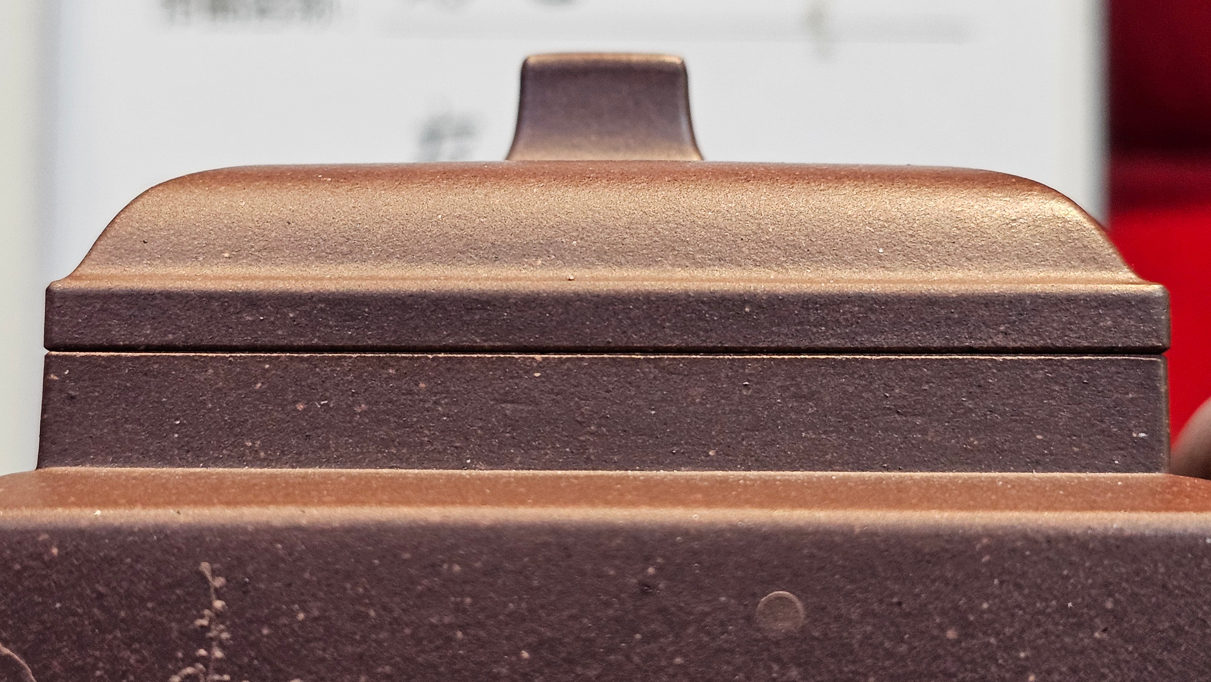 《若思四方》"Ruo Si Si Fang", 249.8ml, with Engraving, Di Cao Qing Zi Ni 底槽青紫泥, by L2A Senior Consummate Artist Yuan Hui 袁辉 ~!Congratulations!to Ms M.L., 0635hrs 30th August 2025, Phoenix, AZ!