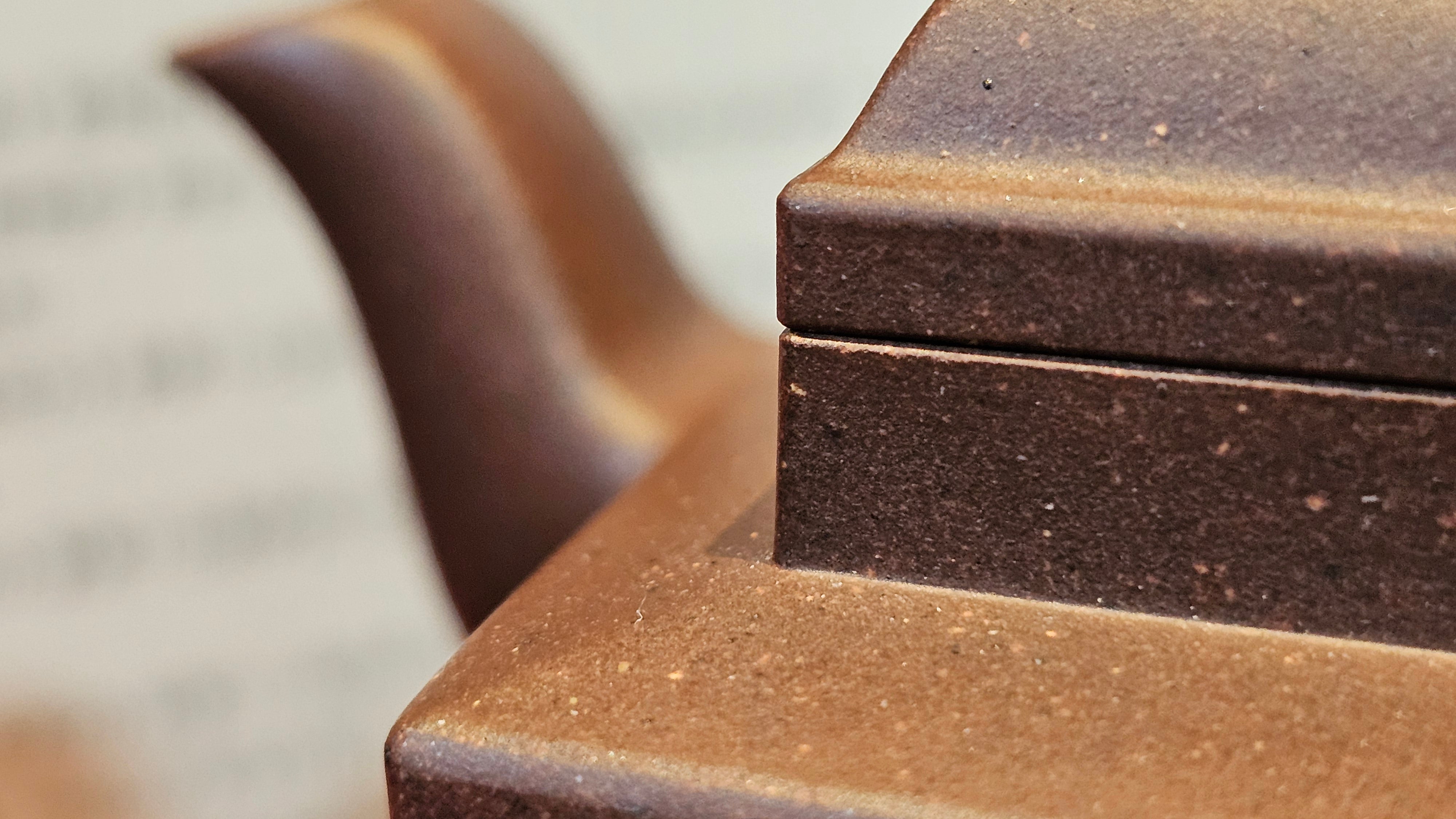 《若思四方》"Ruo Si Si Fang", 249.8ml, with Engraving, Di Cao Qing Zi Ni 底槽青紫泥, by L2A Senior Consummate Artist Yuan Hui 袁辉 ~!Congratulations!to Ms M.L., 0635hrs 30th August 2025, Phoenix, AZ!